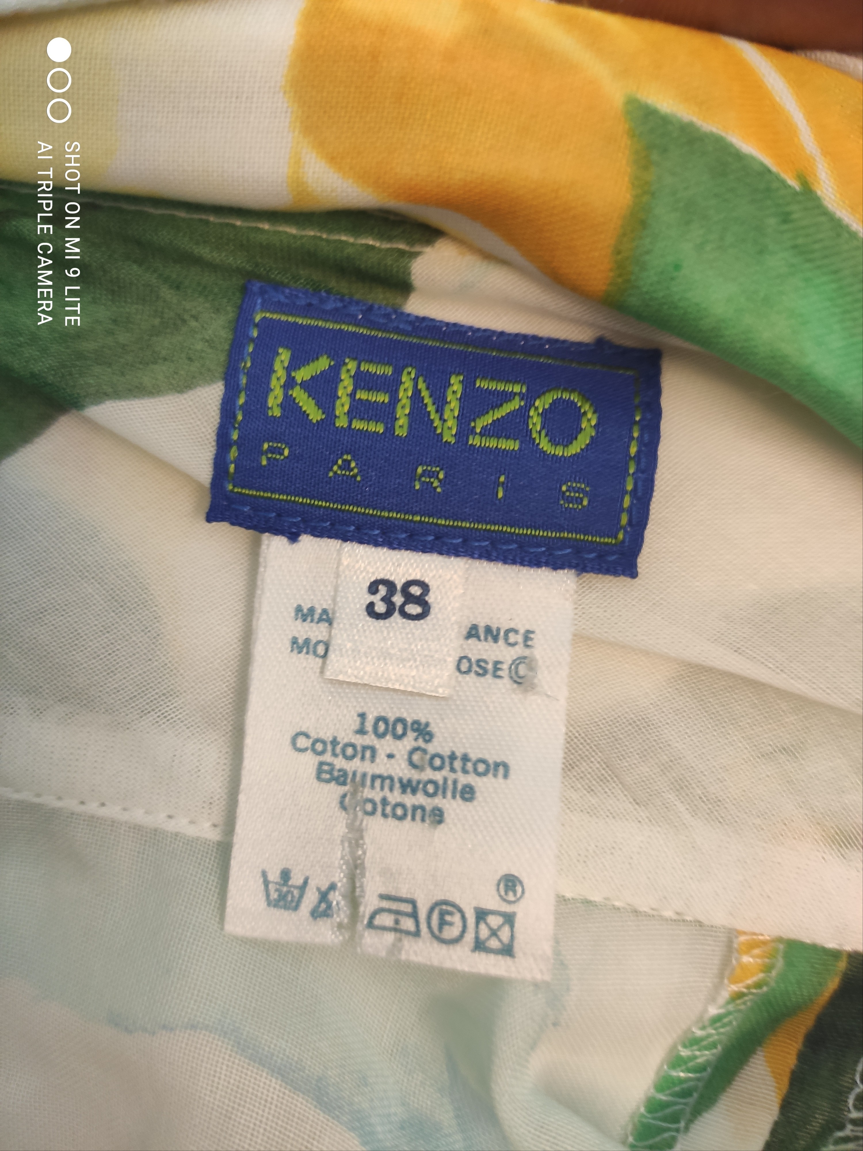Voir photo 3 de JUPE FLEURIE FLUIDE KENZO TAILLE 38 JUPE FLEURIE FLUIDE KENZO TAILLE 38 Parfait état reconditionné photo 3