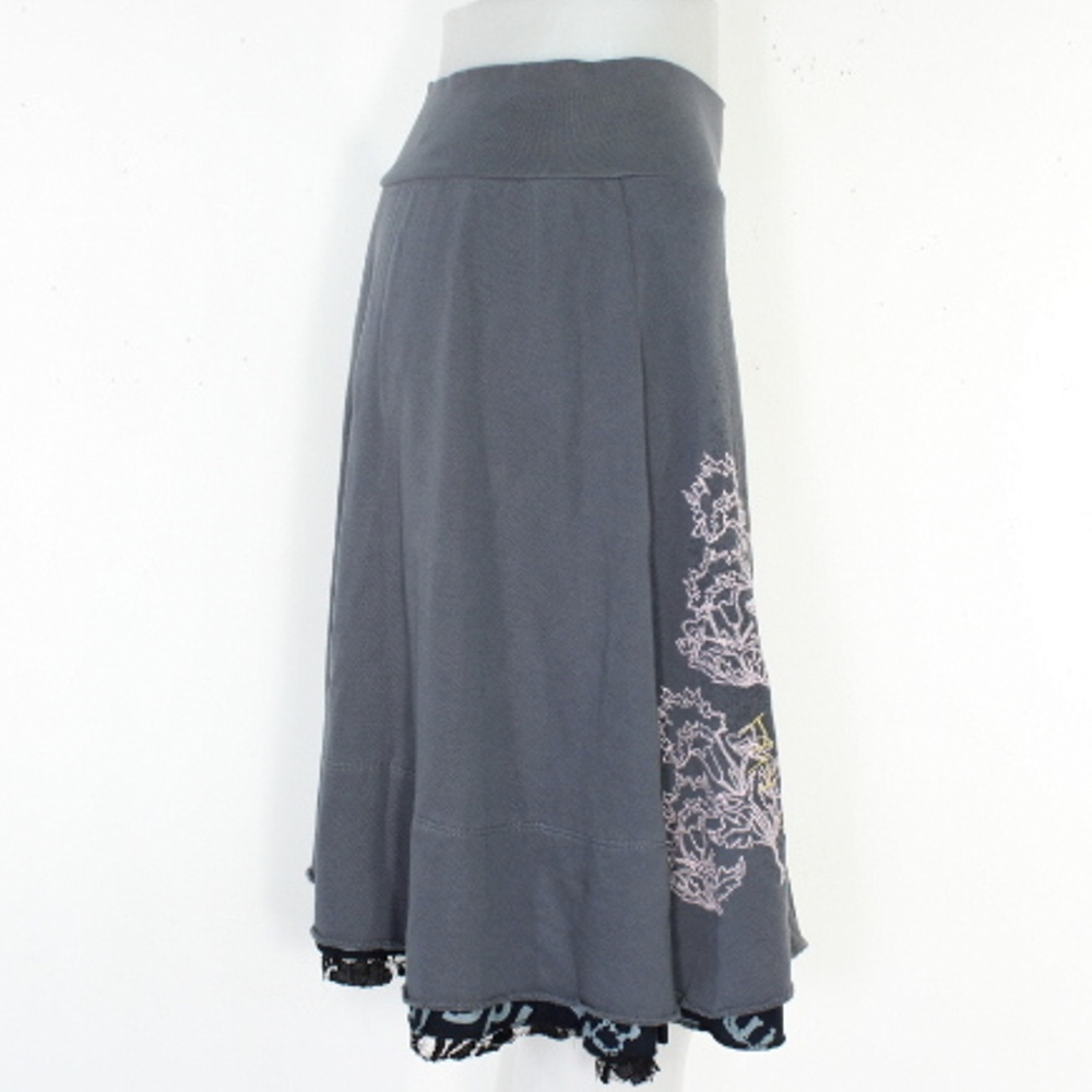 Voir photo 4 de Jupe Grise DESIGUAL Taille S Jupe Grise DESIGUAL Taille S Bon état reconditionné photo 4