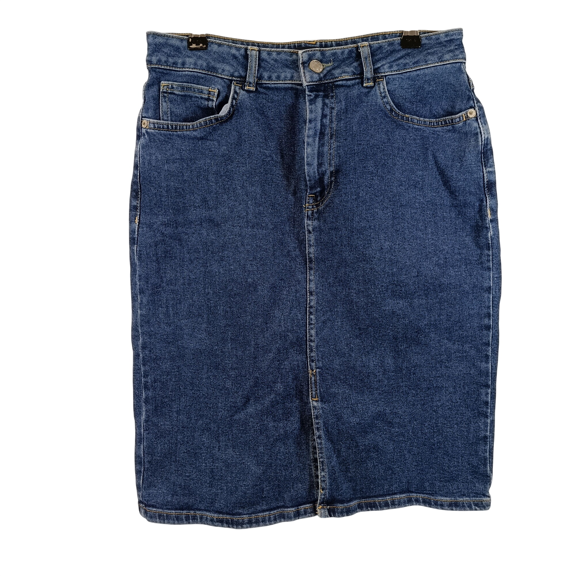 Acheter Jupe midi en jean bleu T.W.EANS coupe droite fendue taille 38 Très bon état - 10,00 € Jupe midi en jean bleu T.W.EANS coupe droite fendue taille 38 Très bon état reconditionné disponible sur Label Emmaüs