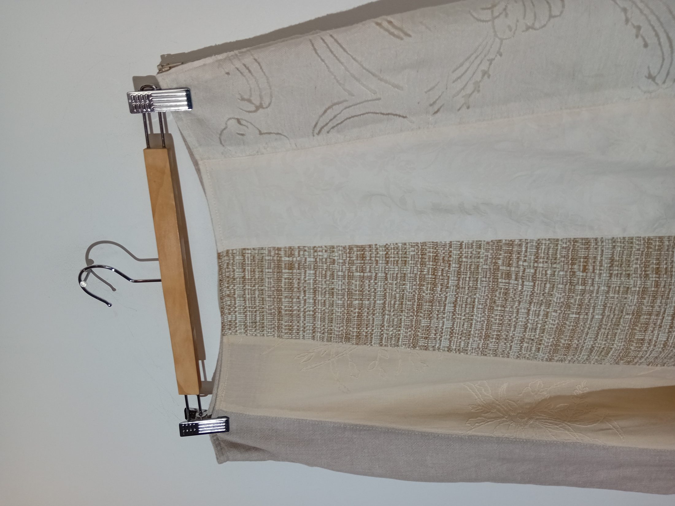 Voir photo 3 de Jupe Midi Patchwork Lin Et Coton Jacqueline Riu L (T5653) Jupe Midi Patchwork Lin Et Coton Jacqueline Riu L (T5653) Très bon état reconditionné photo 3