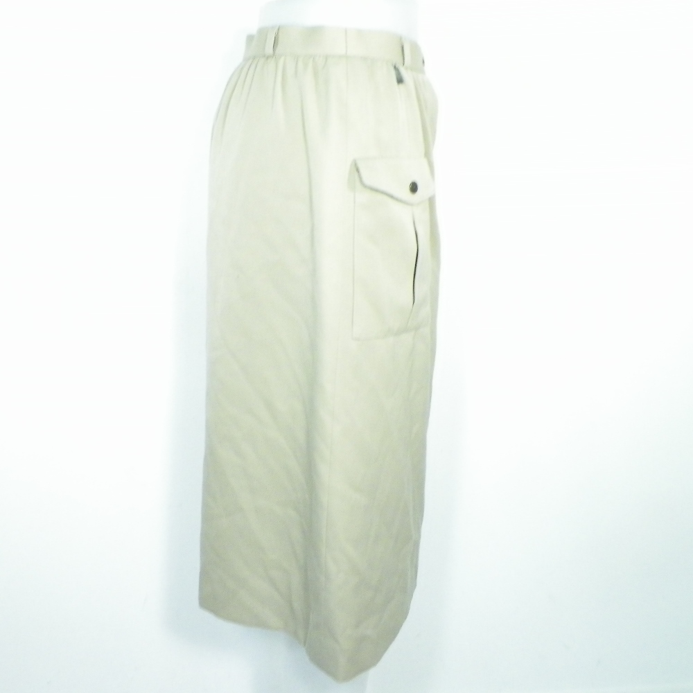 Voir photo 2 de Jupe Vintage Beigeasse BLEYLE Taille Estimée 36. Jupe Vintage Beigeasse BLEYLE Taille Estimée 36. Bon état reconditionné photo 2
