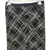 Jupes courte F Gerard Darel taille 40 Très bon état - 10,00 € Jupes courte F Gerard Darel taille 40 Très bon état reconditionné disponible sur Label Emmaüs