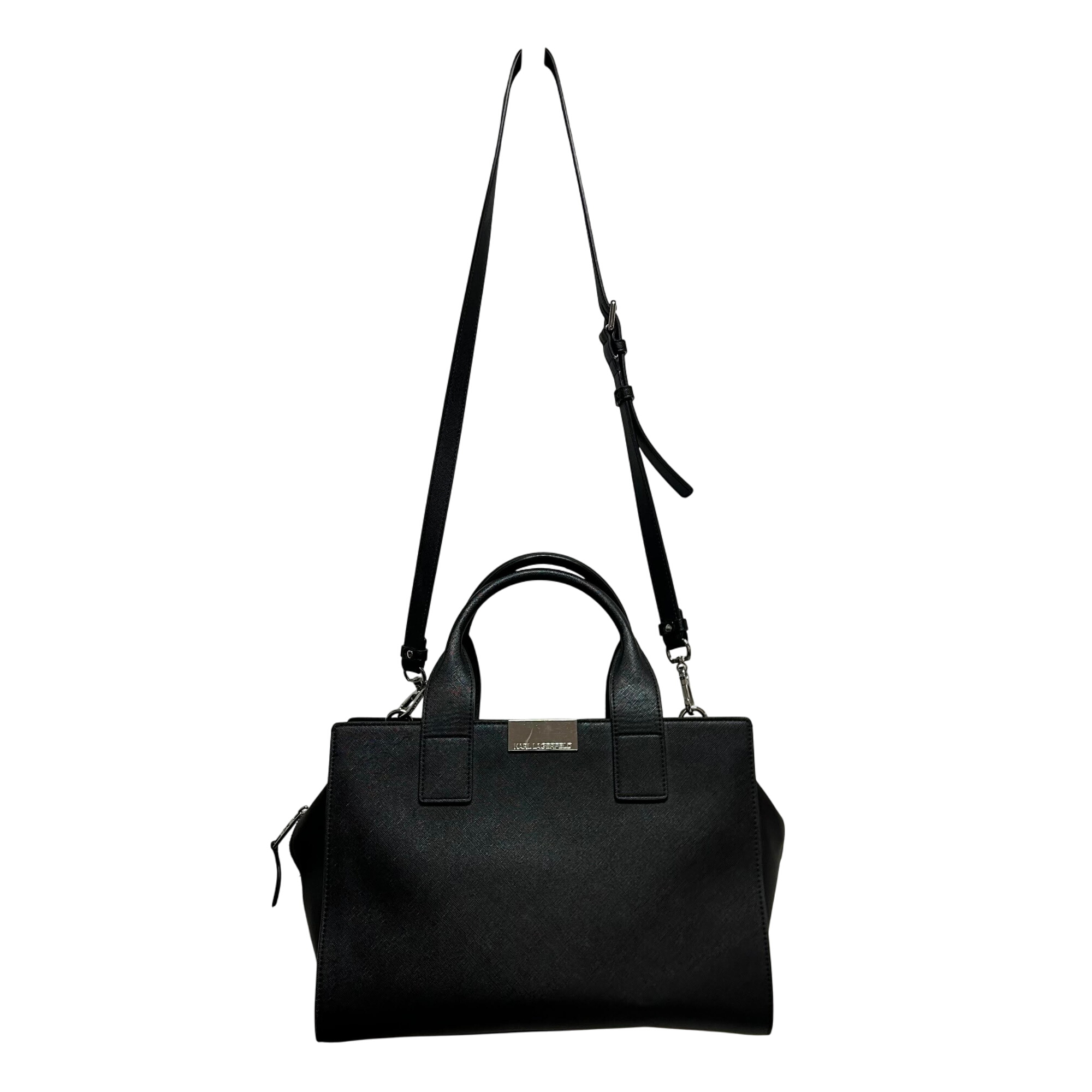 Karl Lagerfeld - Sac à main - Cuir noir Très bon état - 80,00 € Karl Lagerfeld - Sac à main - Cuir noir Très bon état reconditionné disponible sur Label Emmaüs