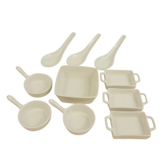 Voir photo 2 de Kit apéritif 10 pièces en porcelaine blanche Kit apéritif 10 pièces en porcelaine blanche Très bon état reconditionné photo 2