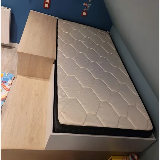 KRIC Lit combiné enfant -Chêne naturel et blanc - Bureau et rangement 90x190 cm + sommier + matelas Bon état reconditionné disponible sur Rakuten