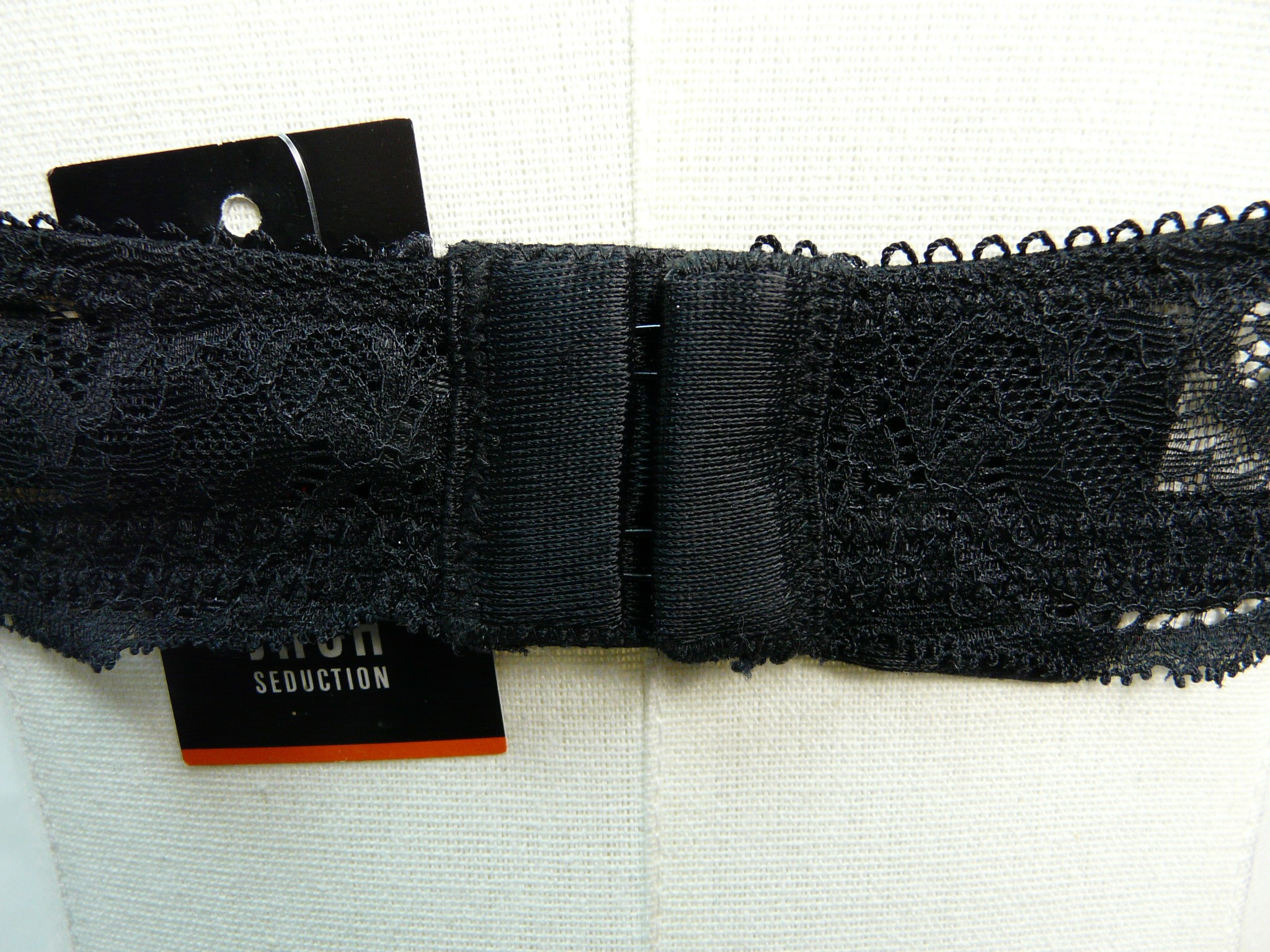 Voir photo 8 de L50 - Soutien-gorge effet dentelle - Java Séduction - Taille 90C L50 - Soutien-gorge effet dentelle - Java Séduction - Taille 90C Parfait état reconditionné photo 8