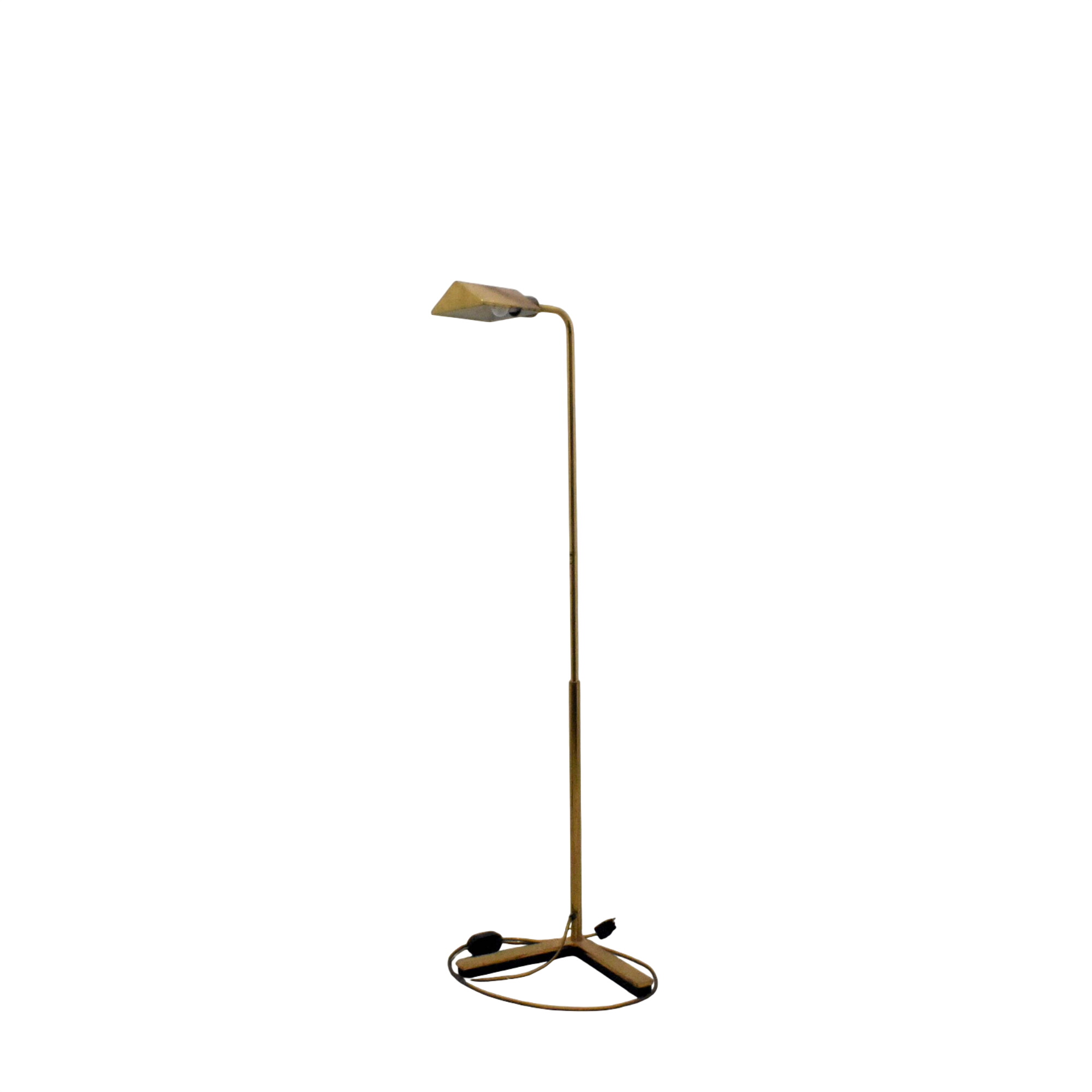 Lampadaire Liseuse de Salon - Laiton Doré Bon état - 77,00 € Lampadaire Liseuse de Salon - Laiton Doré Bon état reconditionné disponible sur Label Emmaüs
