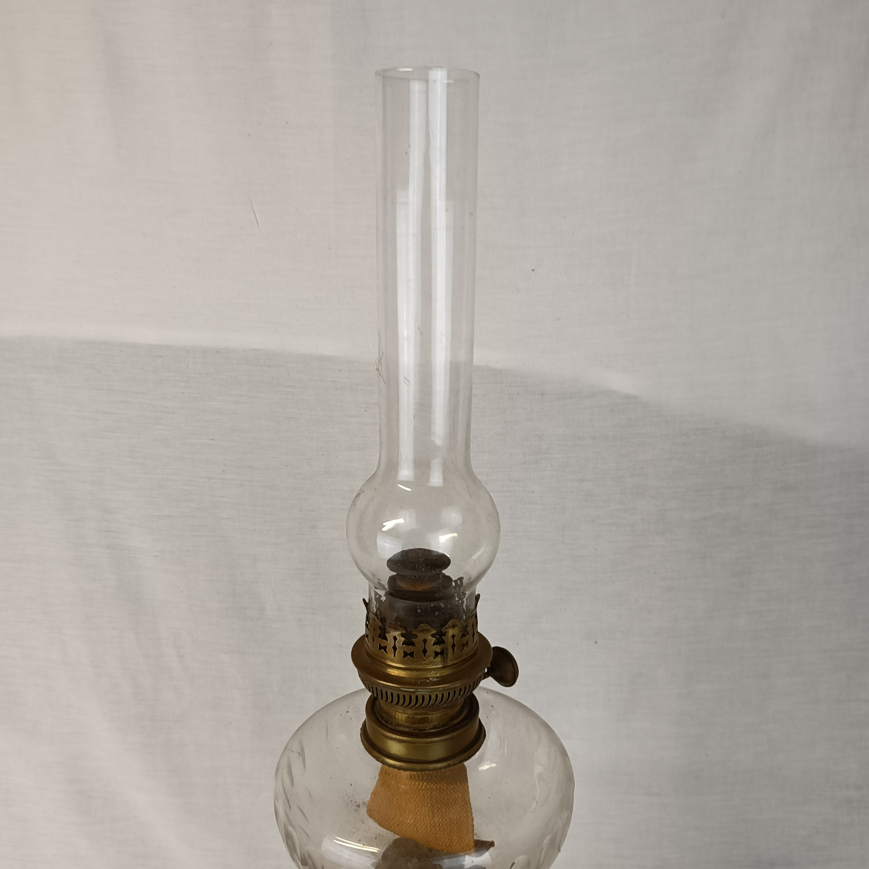 Voir photo 3 de Lampe à pétrole ancienne, en laiton, avec colonne en marbre (ou onyx) Lampe à pétrole ancienne, en laiton, avec colonne en marbre (ou onyx) reconditionné photo 3