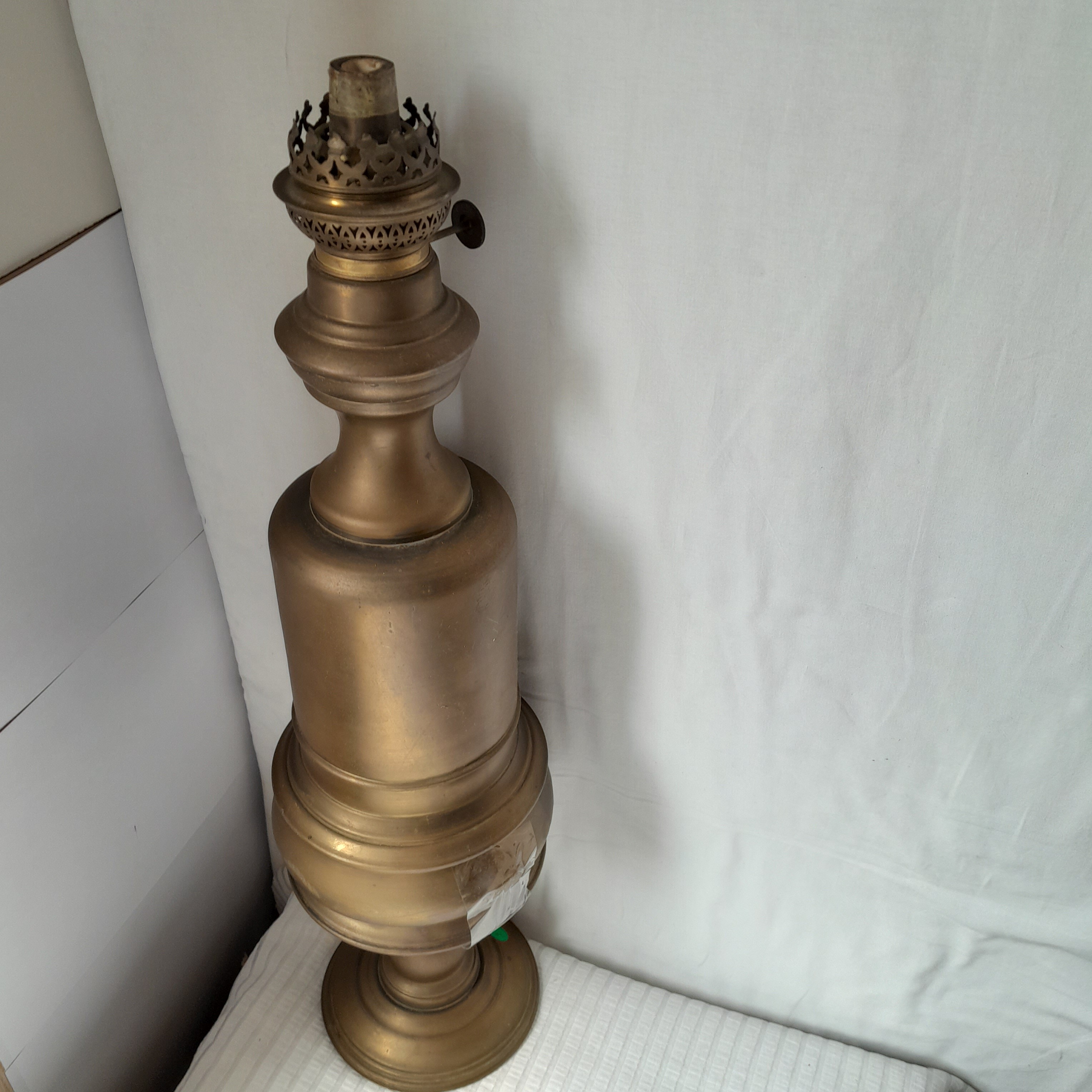 Voir photo 2 de LAMPE à pétrole ancienne LAMPE à pétrole ancienne Bon état reconditionné photo 2