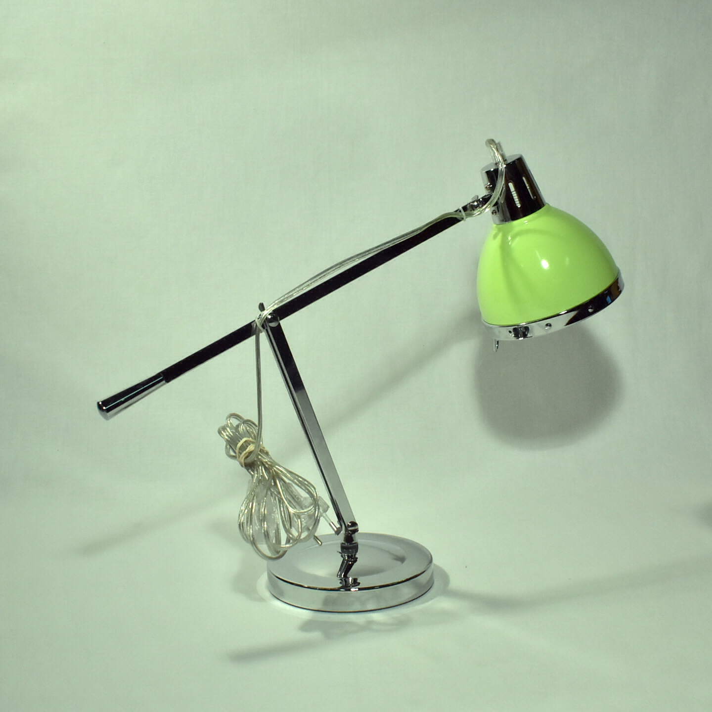 Voir photo 3 de Lampe de Bureau avec un bras articulé Lampe de Bureau avec un bras articulé Bon état reconditionné photo 3