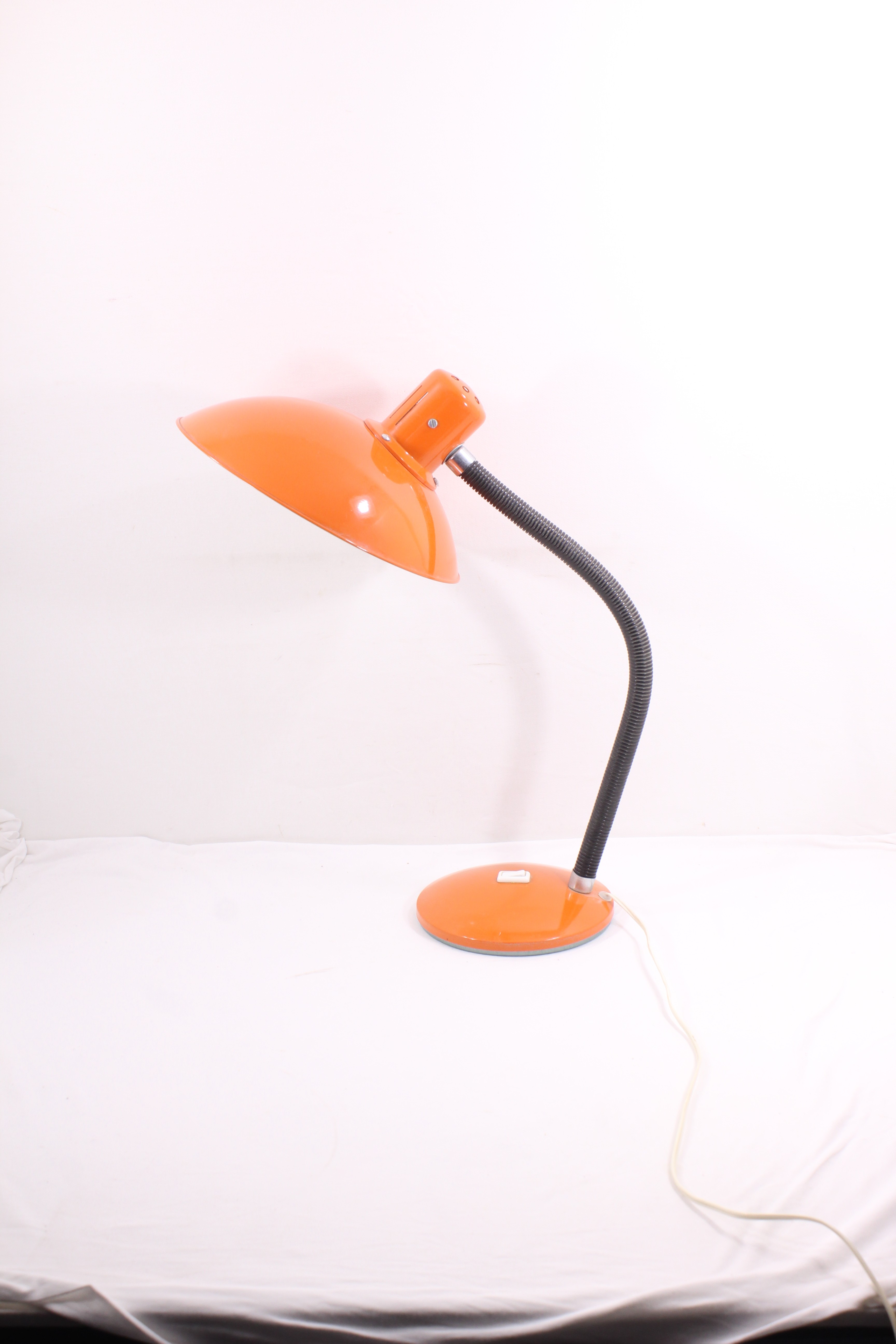 Voir photo 4 de Lampe de bureau en métal/ Années 70 Lampe de bureau en métal/ Années 70 reconditionné photo 4