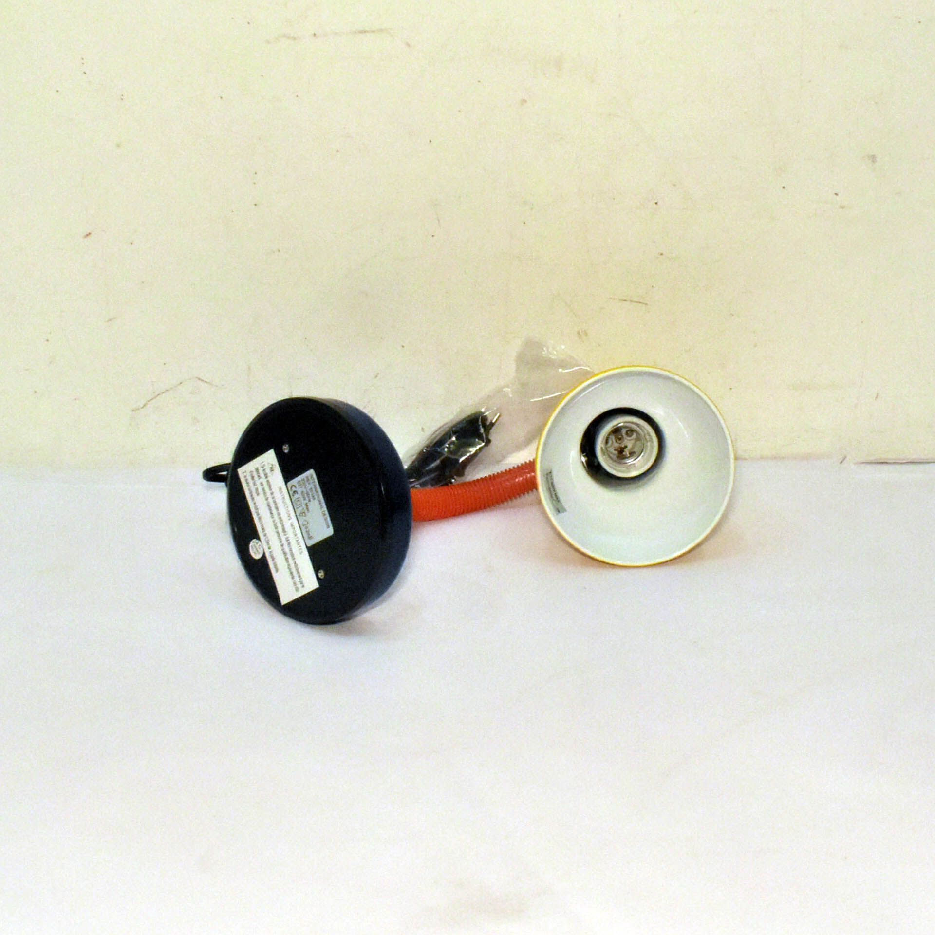 Voir photo 7 de Lampe de Bureau - International Design® - Esprit Memphis Lampe de Bureau - International Design® - Esprit Memphis Parfait état reconditionné photo 7