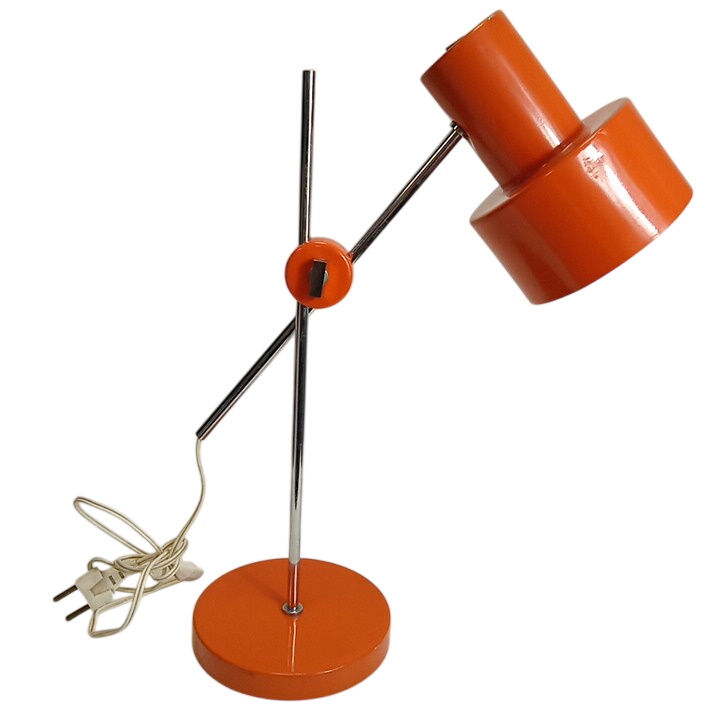 Lampe en métal orange années 1970 - 40,00 € Lampe en métal orange années 1970 reconditionné disponible sur Label Emmaüs
