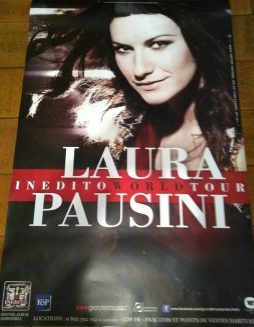 Laura PAUSINI - 40x60 cm - AFFICHE / POSTER État correct N/A reconditionné disponible sur Fnac