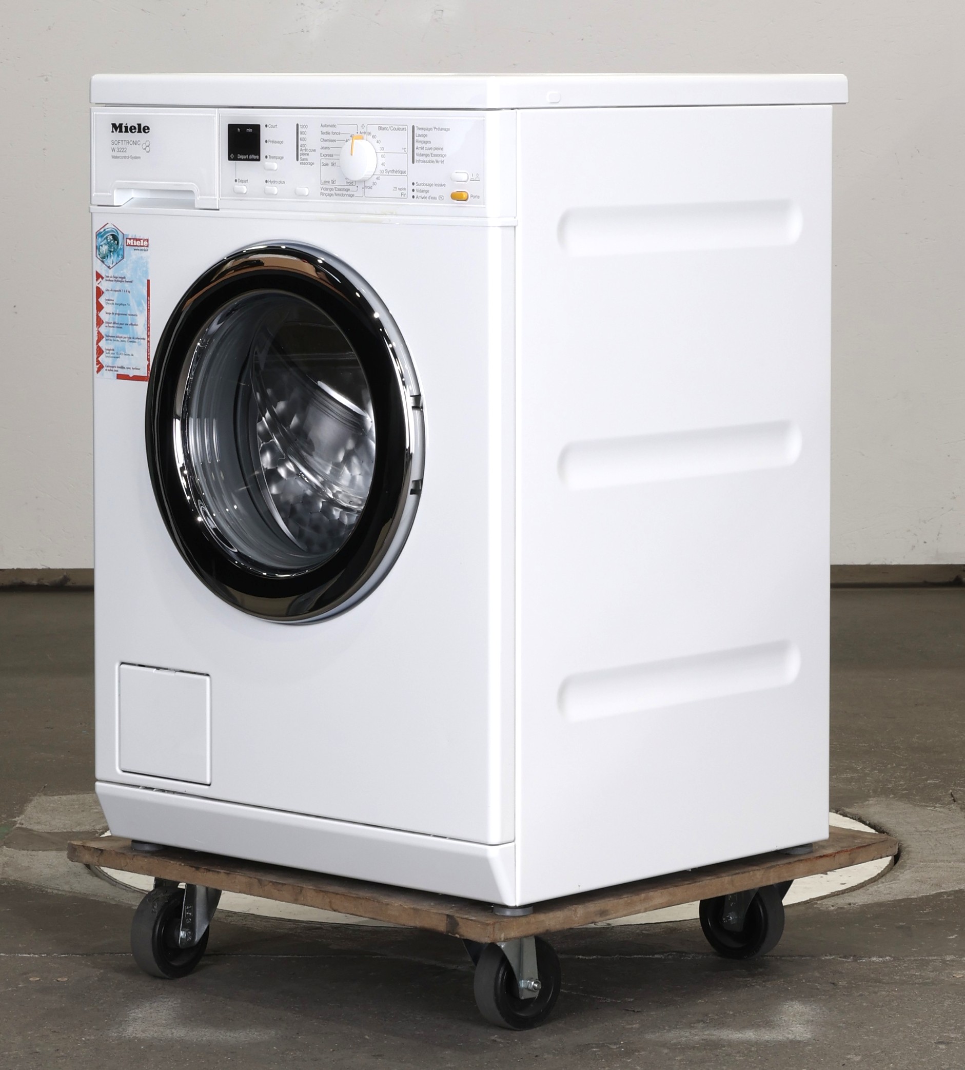 Lave-Linge Hublot MIELE W3222 État correct Miele reconditionné disponible sur Underdog