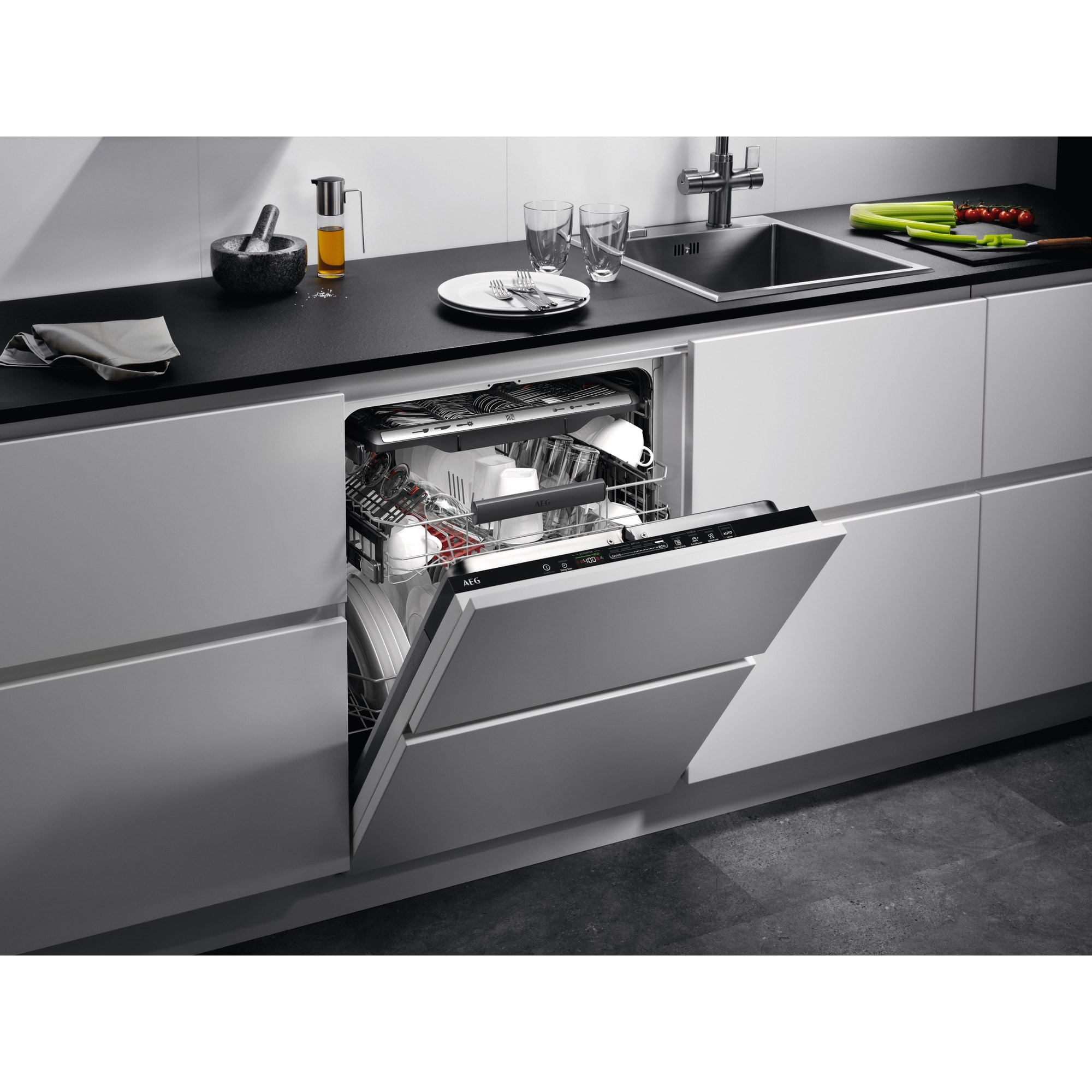 Lave-vaisselle encastrable AEG FSE76727P Bon état - 629,00 € Lave-vaisselle encastrable AEG FSE76727P Bon état AEG reconditionné disponible sur Underdog