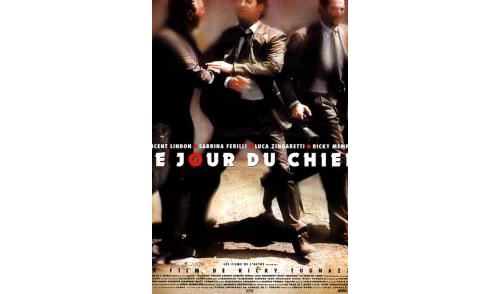 Acheter Le Jour du chien - AFFICHE CINEMA ORIGINALE État correct - 14,99 € Le Jour du chien - AFFICHE CINEMA ORIGINALE État correct reconditionné disponible sur Fnac