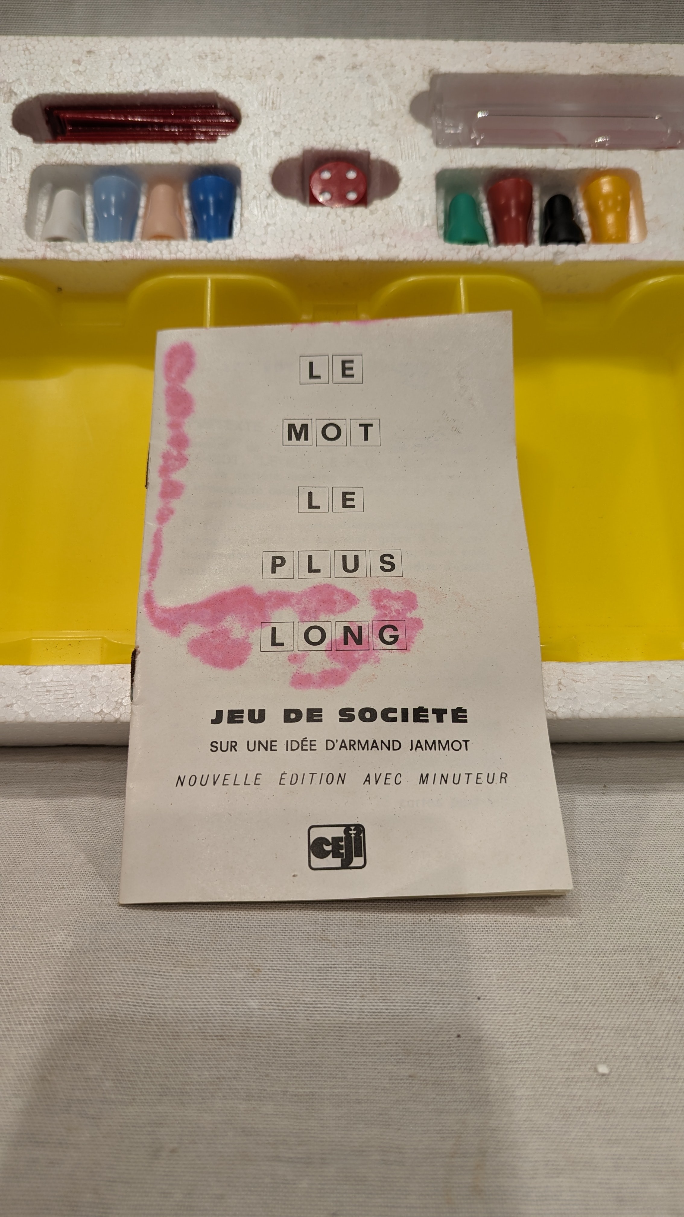 Le Mot le Plus Long "nouvelle édition" boite en polystyrène 1970. Bon état - 10,00 € Le Mot le Plus Long "nouvelle édition" boite en polystyrène 1970. Bon état reconditionné disponible sur Label Emmaüs