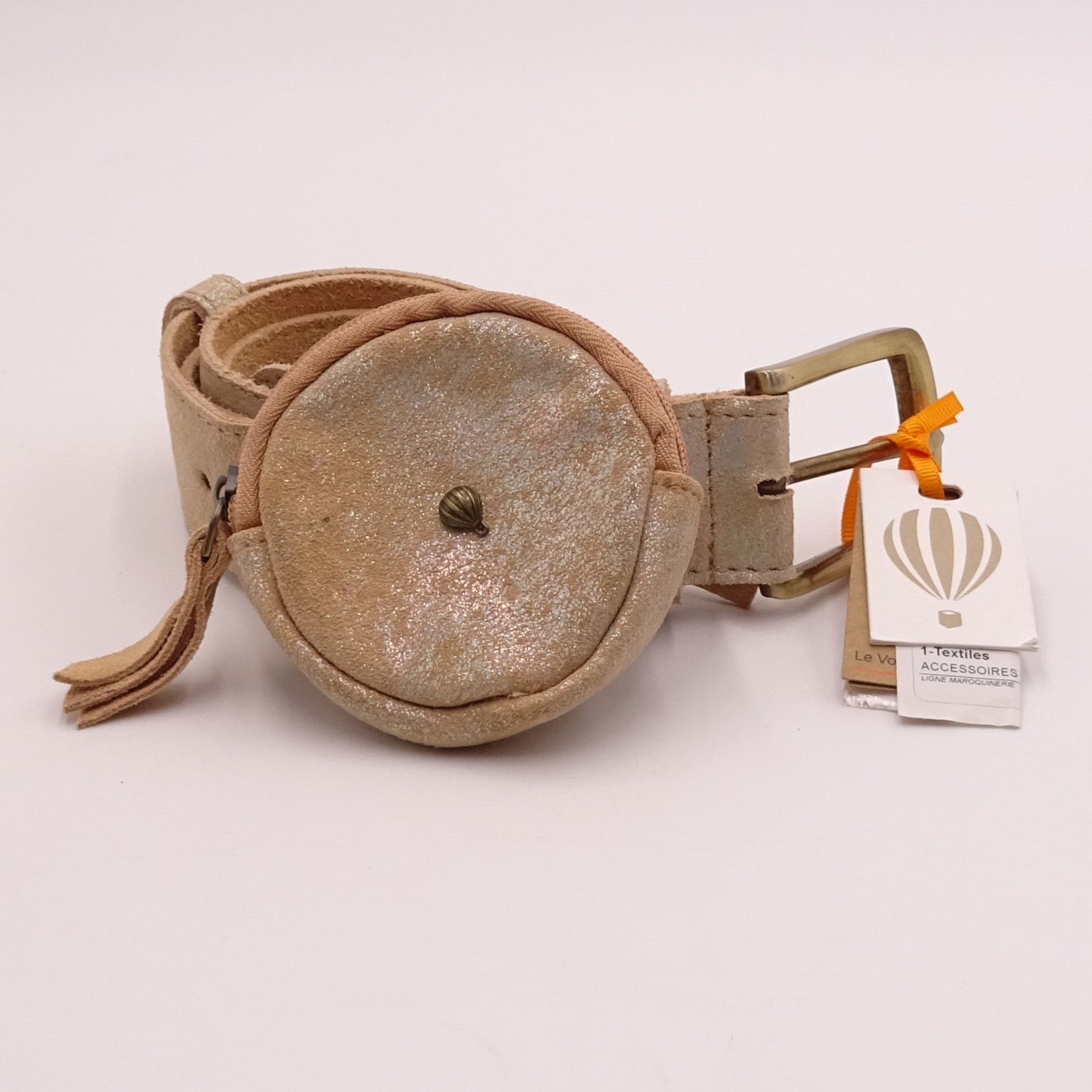 Voir photo 2 de Le Panier en Voyage Ceinture avec porte monnaie en cuir velours pêche Le Panier en Voyage Ceinture avec porte monnaie en cuir velours pêche Très bon état reconditionné photo 2