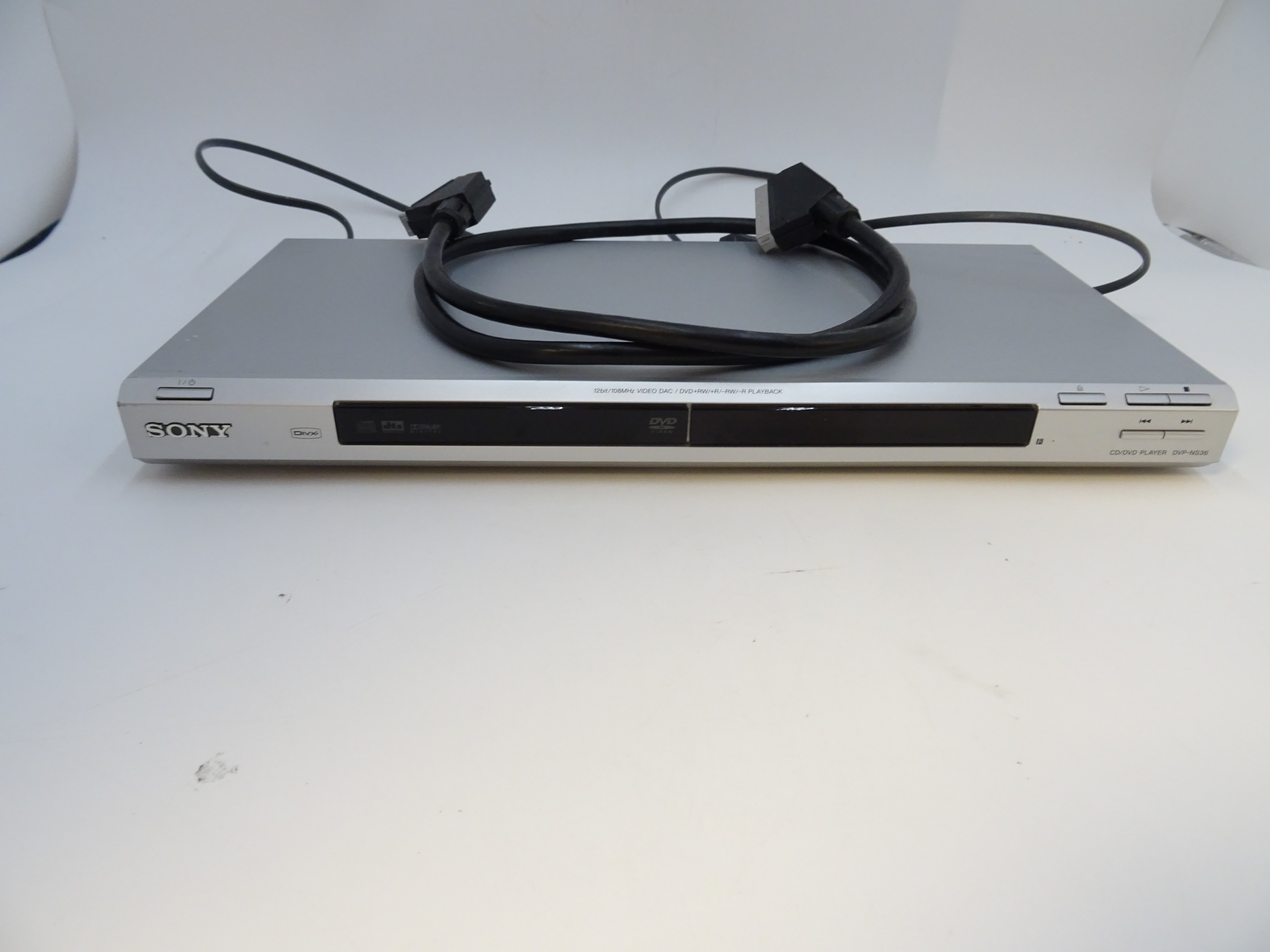 Voir photo 2 de Lecteur DVD Sony dvp-ns36. Lecteur DVD Sony dvp-ns36. bon état reconditionné photo 2