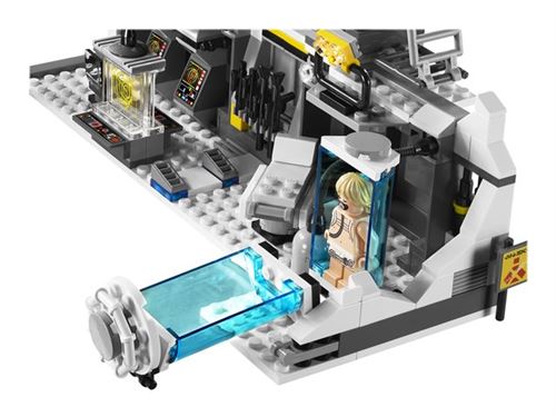 LEGO Star Wars 7879 - Base Echo de la planète Hoth État correct Lego reconditionné disponible sur Fnac