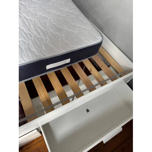 Lit coffre et/ou sommier et/ou matelas Bon état reconditionné disponible sur Rakuten