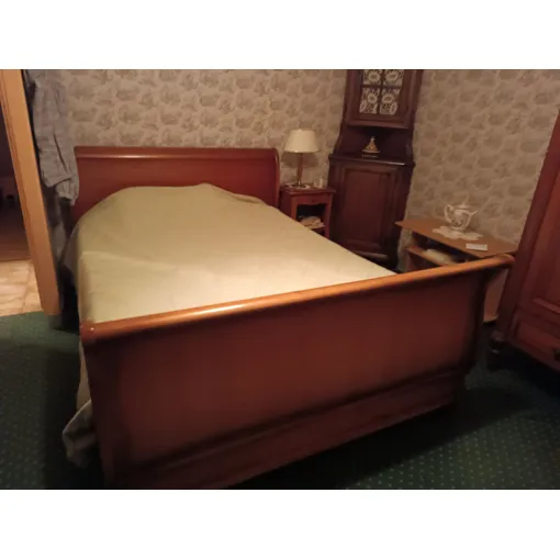 Lit Double En Bois Vintage Bon état reconditionné disponible sur Rakuten