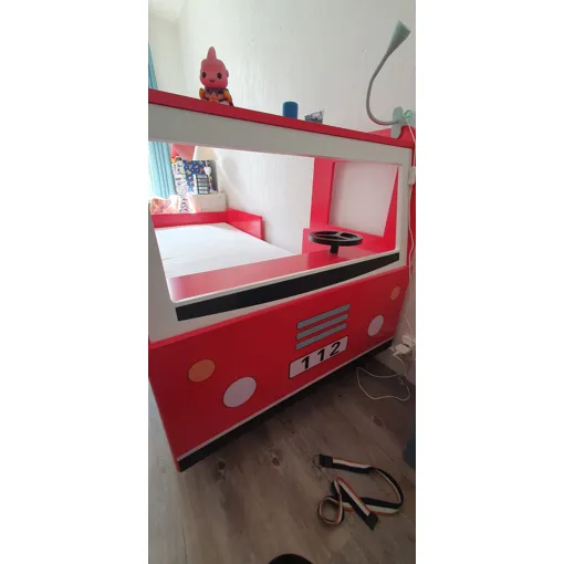 Lit Enfant Camion de Pompier Rouge 90x200 cm Barrière Anti-Chute Sommier à Lattes Bon état reconditionné disponible sur Rakuten