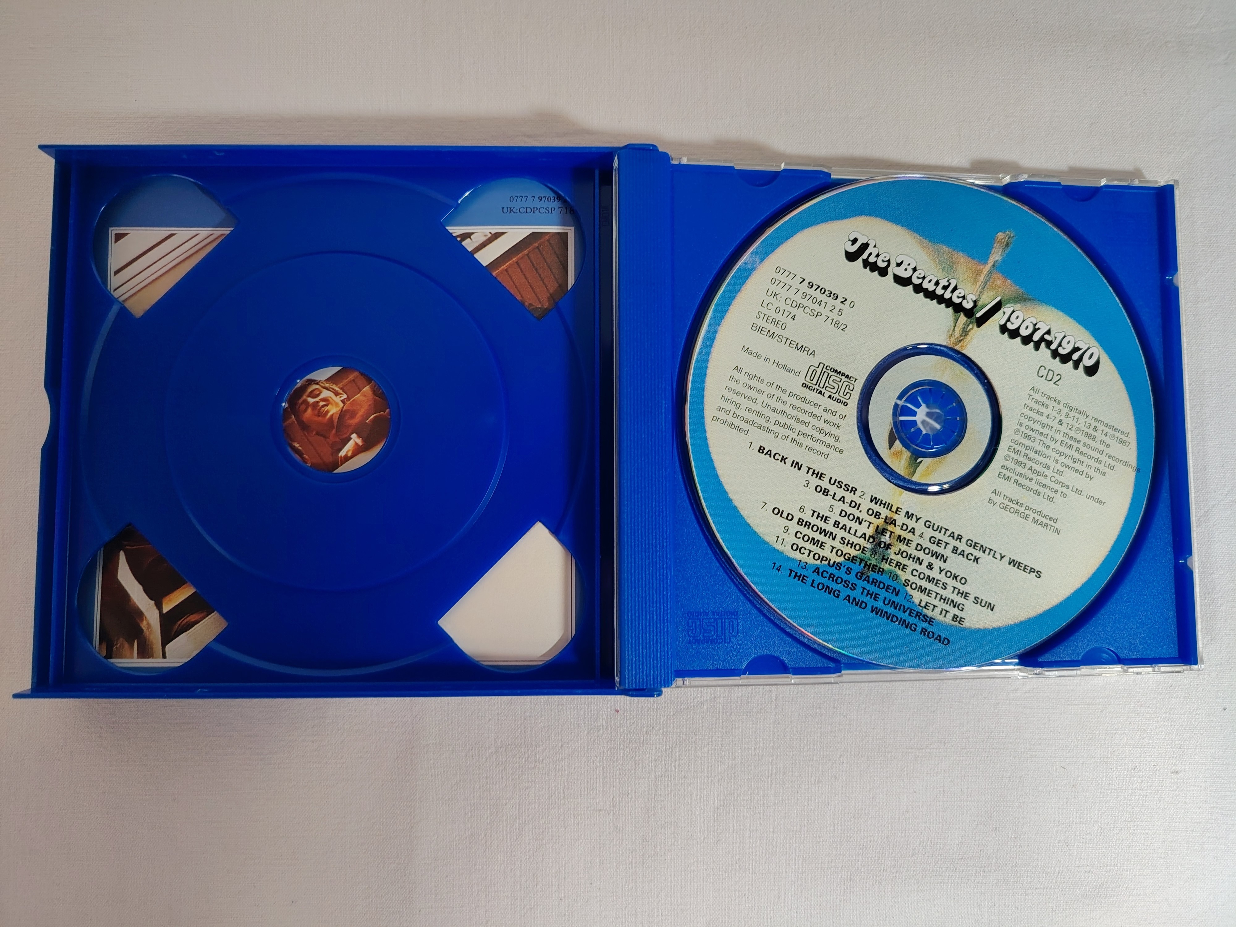 Voir photo 6 de Lot 2 CD The Beatles - 1962-1966 (Red Album) & 1967-1970 (Blue Album) Lot 2 CD The Beatles - 1962-1966 (Red Album) & 1967-1970 (Blue Album) Très bon état reconditionné photo 6