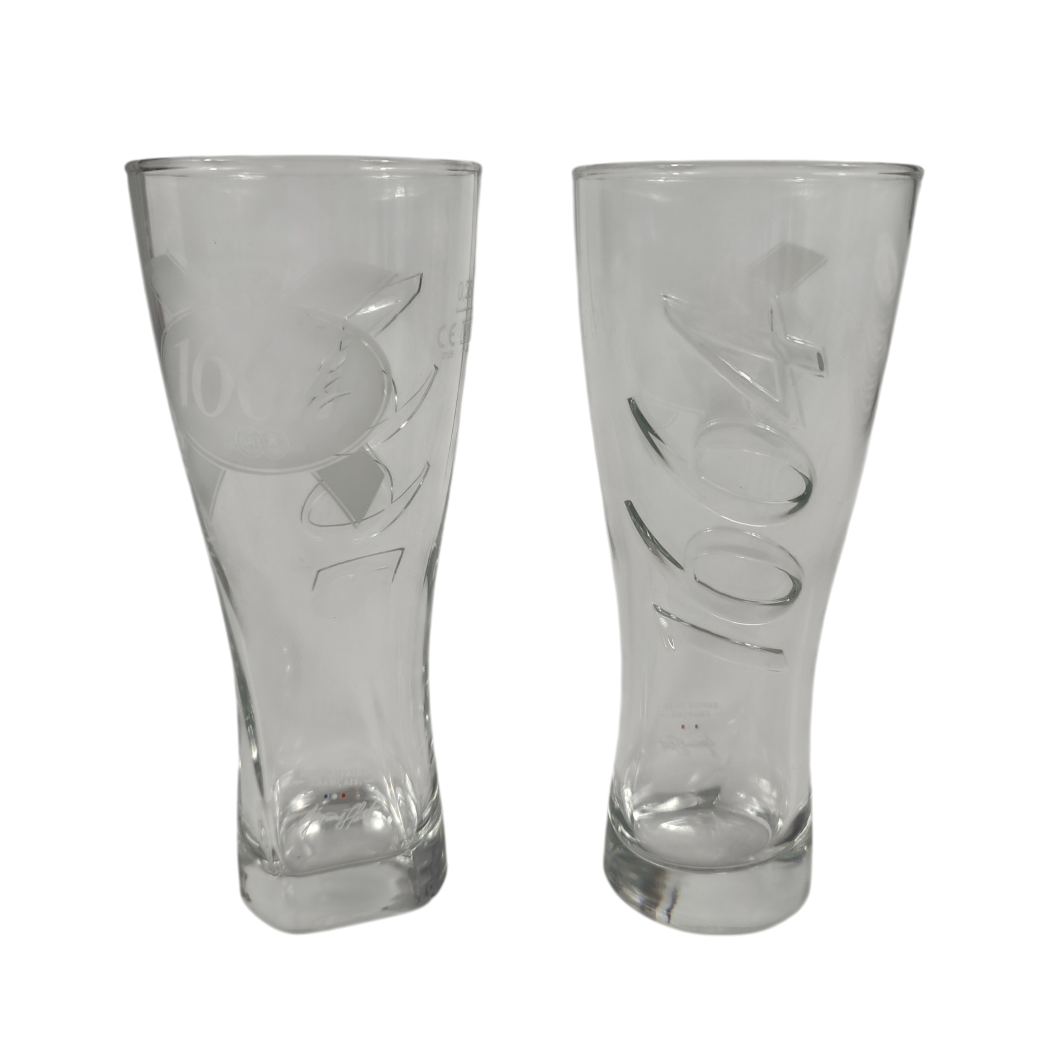Lot 2 verre à bière Kronenbourg 1664 50 cl - Jérôme Hatt Bon état - 10,00 € Lot 2 verre à bière Kronenbourg 1664 50 cl - Jérôme Hatt Bon état reconditionné disponible sur Label Emmaüs