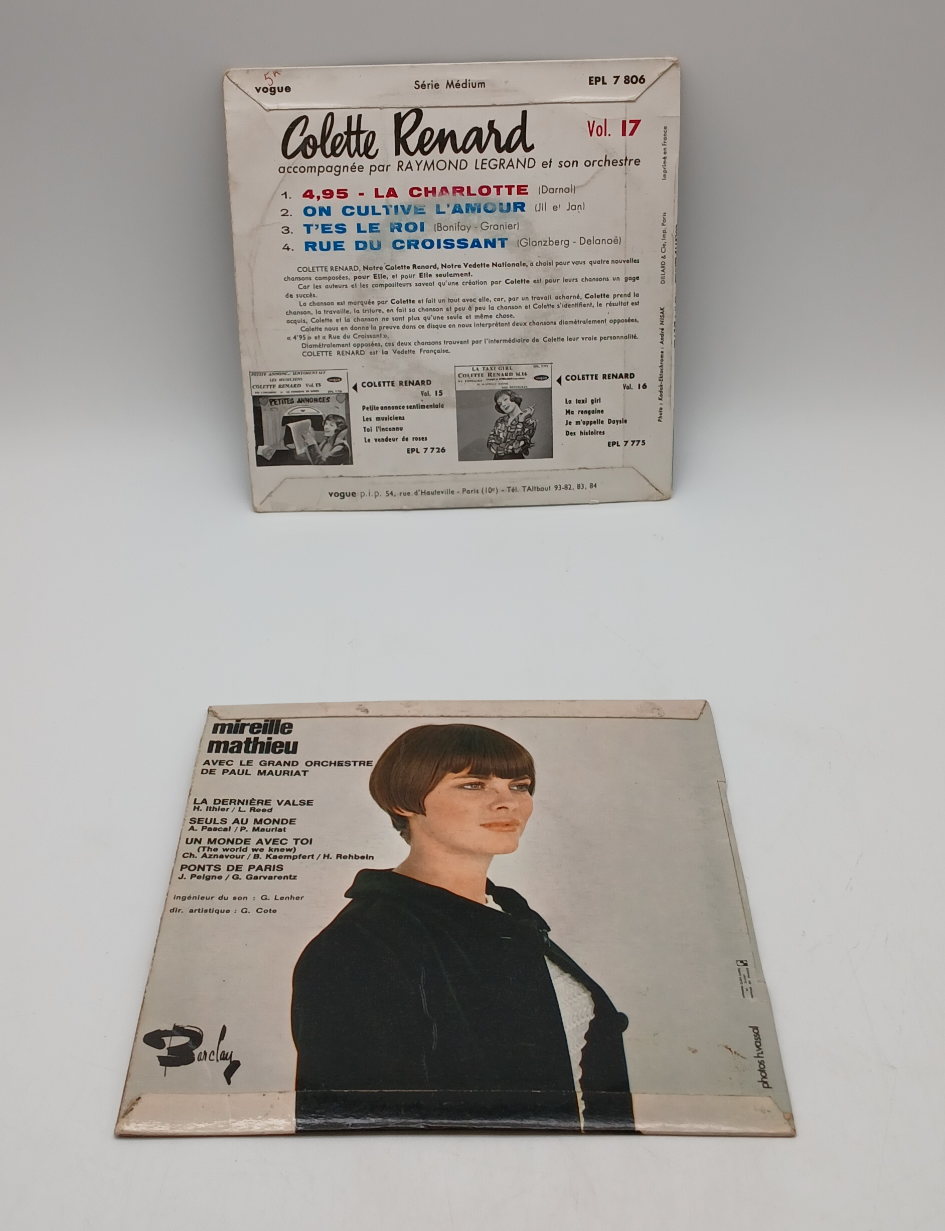 Voir photo 2 de Lot 2 Vinyles 45 Tours EP – Mireille Mathieu & Colette Renard – Chanson Française Vintage (60's) Lot 2 Vinyles 45 Tours EP – Mireille Mathieu & Colette Renard – Chanson Française Vintage (60's) Très bon état reconditionné photo 2