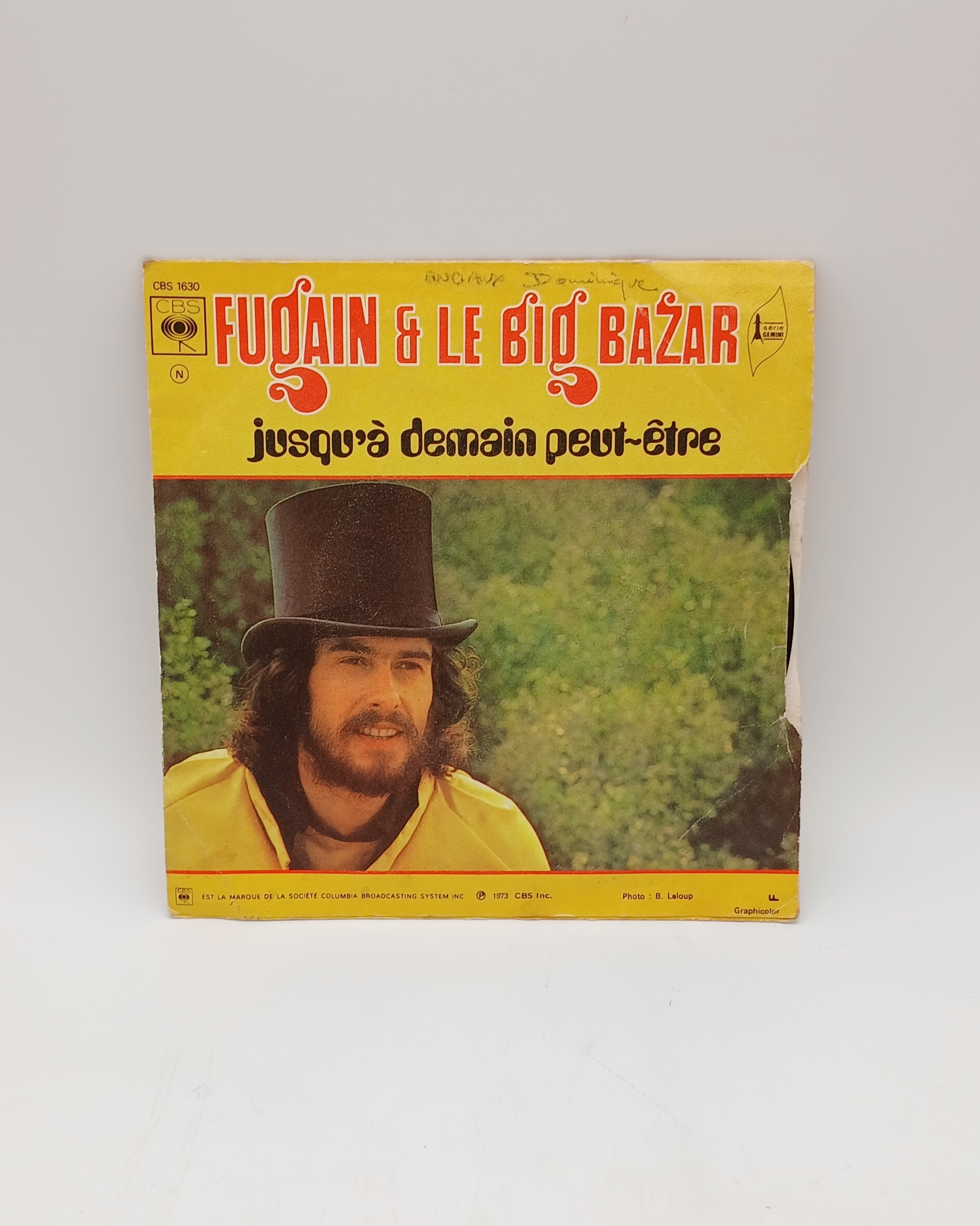 Voir photo 10 de Lot 3 Vinyles 45 Tours – Succès Années 70 (Dave, Chocolat's, Michel Fugain & Le Big Bazar) Lot 3 Vinyles 45 Tours – Succès Années 70 (Dave, Chocolat's, Michel Fugain & Le Big Bazar) Très bon état reconditionné photo 10