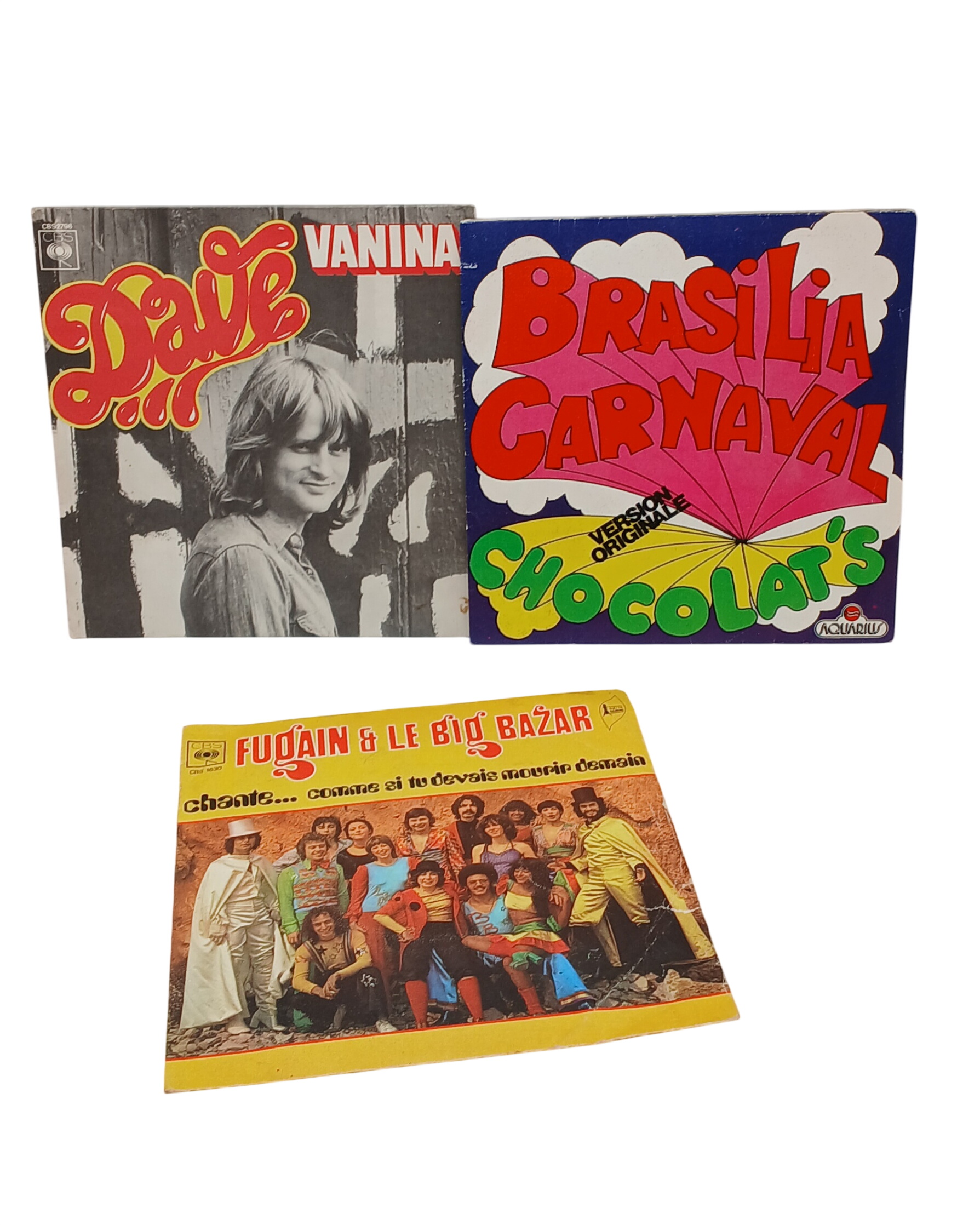 Lot 3 Vinyles 45 Tours – Succès Années 70 (Dave, Chocolat's, Michel Fugain & Le Big Bazar) Très bon état - 10,00 € Lot 3 Vinyles 45 Tours – Succès Années 70 (Dave, Chocolat's, Michel Fugain & Le Big Bazar) Très bon état reconditionné disponible sur Label Emmaüs