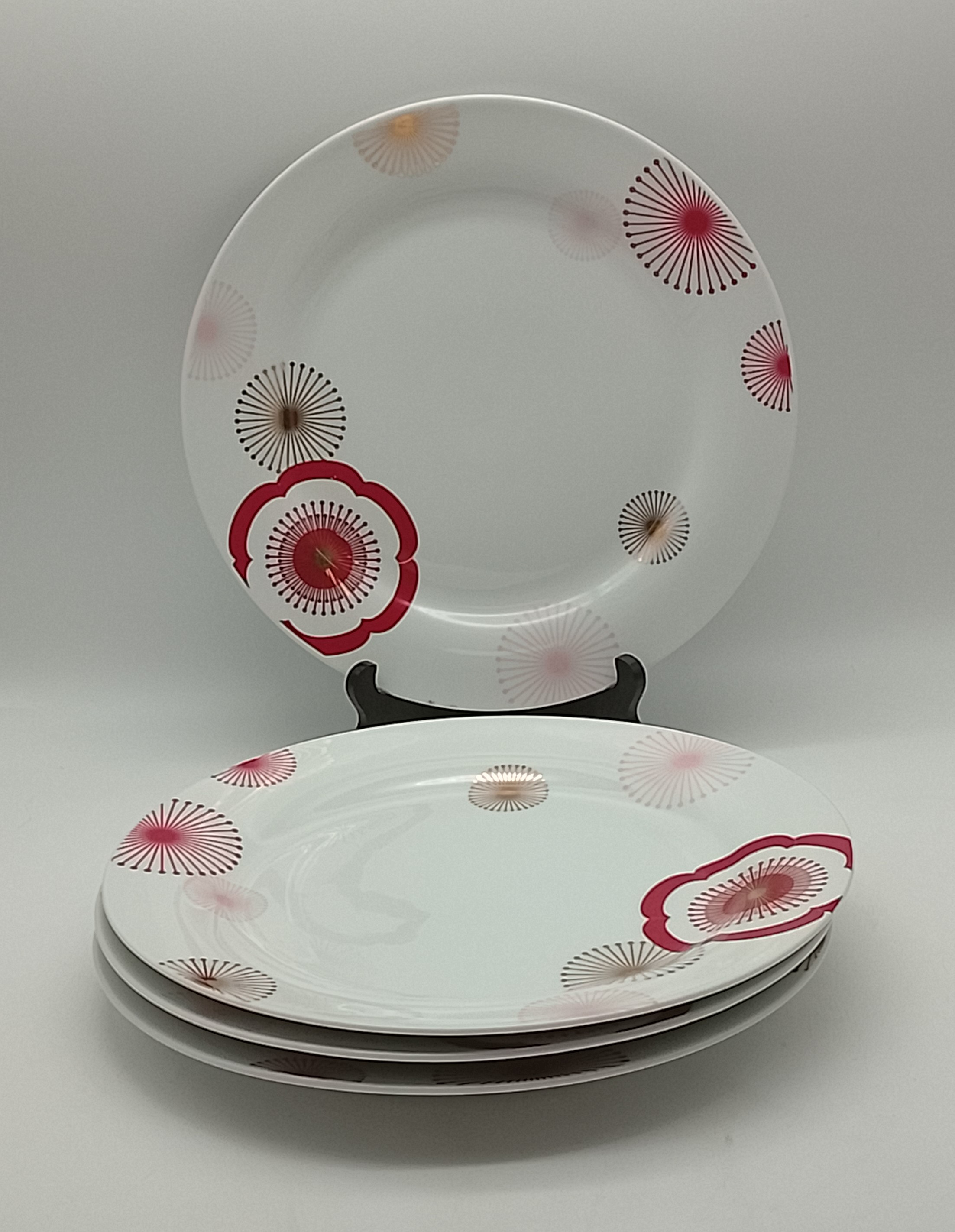 Voir photo 14 de Lot 4 assiettes en faïence blanche "fleur de pissenlit" colorées Lot 4 assiettes en faïence blanche "fleur de pissenlit" colorées Très bon état reconditionné photo 14