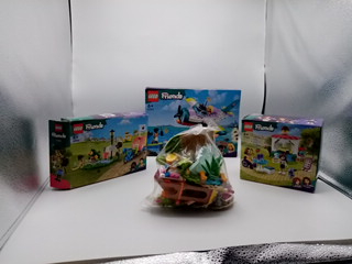 Voir photo 16 de Lot 4 set LEGO "Friends" 6+ Lot 4 set LEGO "Friends" 6+ Bon état reconditionné photo 16