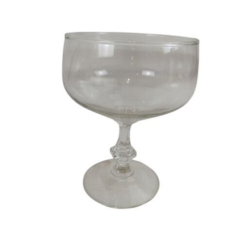 Acheter Lot 5 coupelles à champagne Bon état - 10,00 € Lot 5 coupelles à champagne Bon état reconditionné disponible sur Label Emmaüs