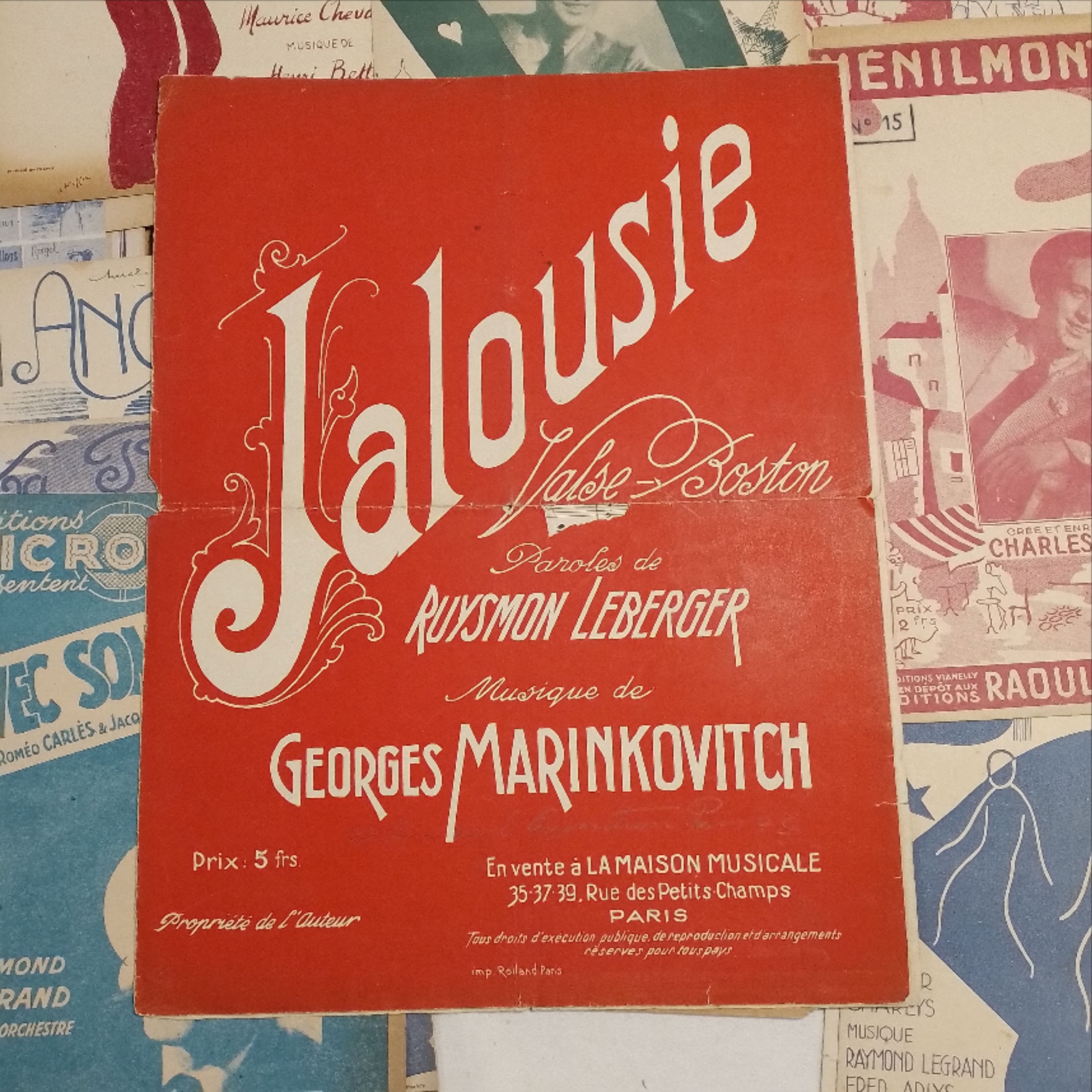 Voir photo 3 de Lot anciennes partitions de musique - chansonnier - Trenet, Piaf, Mariano... Lot anciennes partitions de musique - chansonnier - Trenet, Piaf, Mariano... État correct reconditionné photo 3