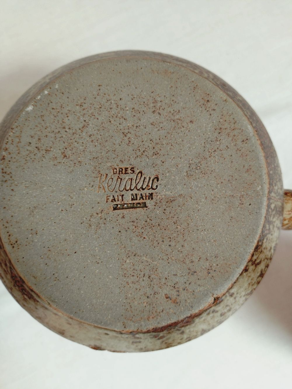 Voir photo 11 de Lot cafetière / théière signé "Keraluc" en grés vernissé, fait main et mug à soupe(avec anse)+bol Lot cafetière / théière signé "Keraluc" en grés vernissé, fait main et mug à soupe(avec anse)+bol Très bon état reconditionné photo 11