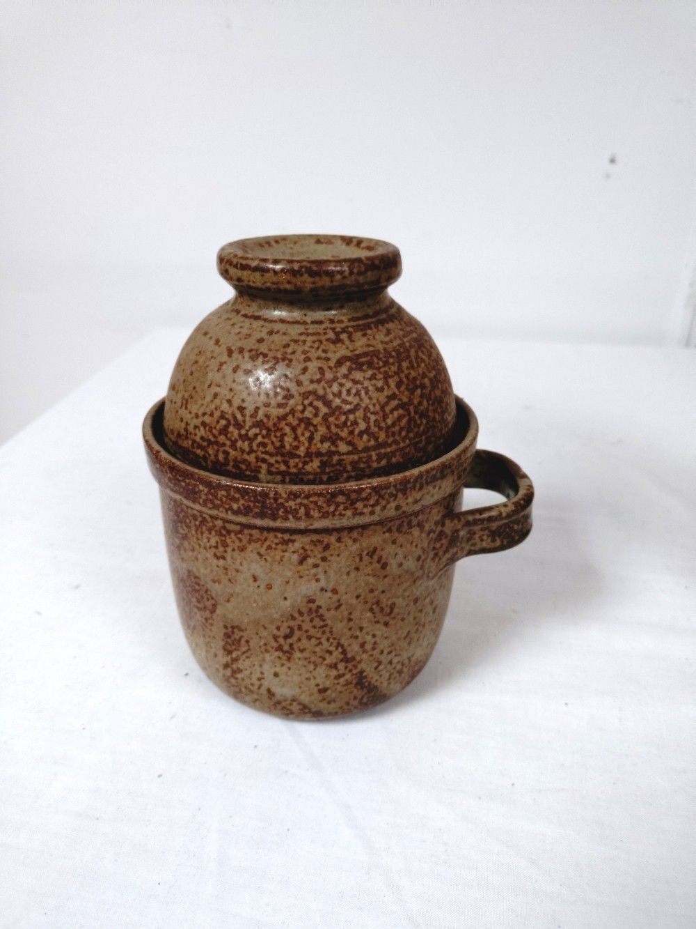 Voir photo 4 de Lot cafetière / théière signé "Keraluc" en grés vernissé, fait main et mug à soupe(avec anse)+bol Lot cafetière / théière signé "Keraluc" en grés vernissé, fait main et mug à soupe(avec anse)+bol Très bon état reconditionné photo 4