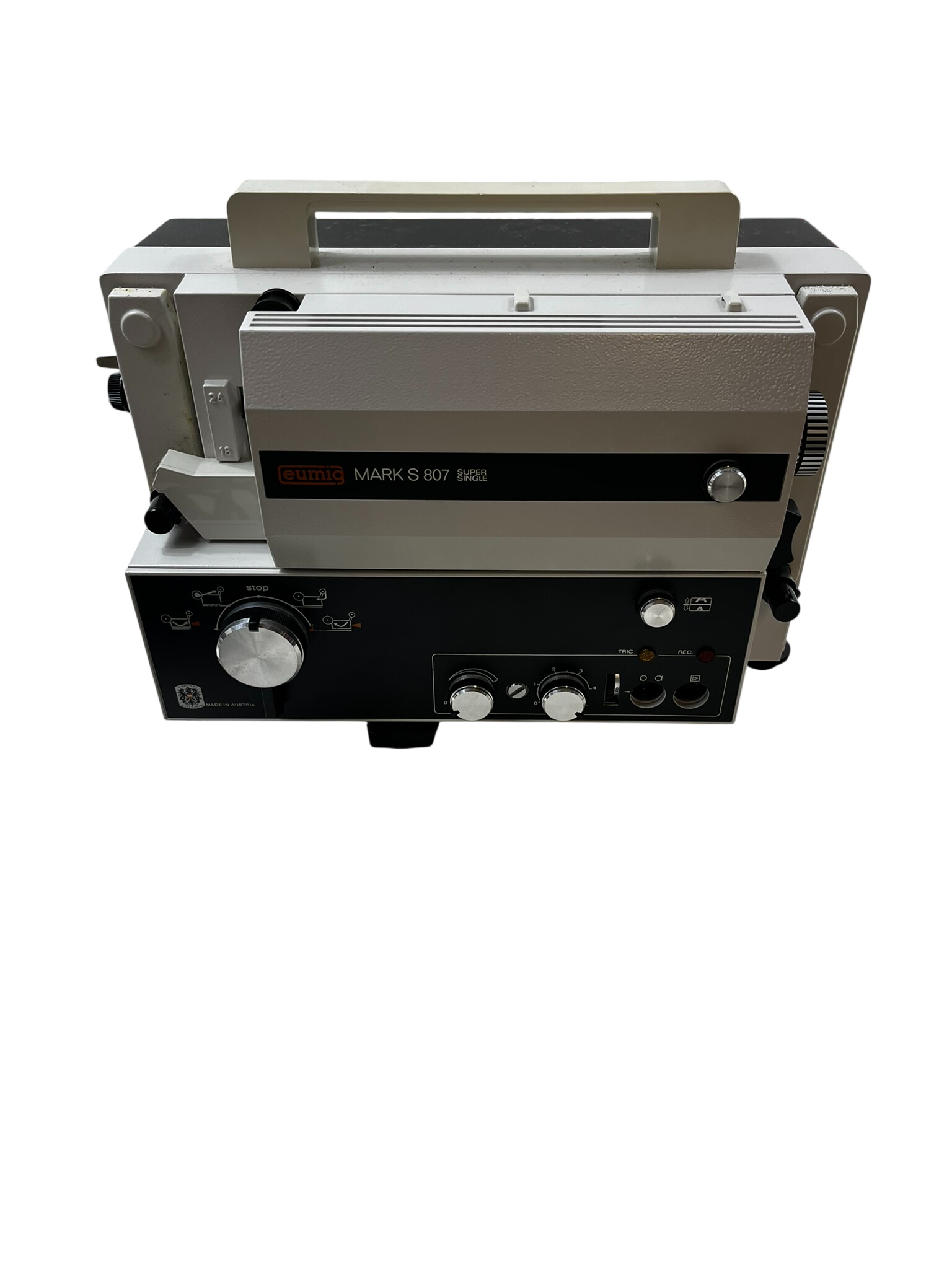 Lot cinéma vintage SUPER 8 .1 projecteur Euming s 807 . 1 caméra Ricoh 410z notices et accessoires ( En état ) Bon état - 79,00 € Lot cinéma vintage SUPER 8 .1 projecteur Euming s 807 . 1 caméra Ricoh 410z notices et accessoires ( En état ) Bon état reconditionné disponible sur Label Emmaüs