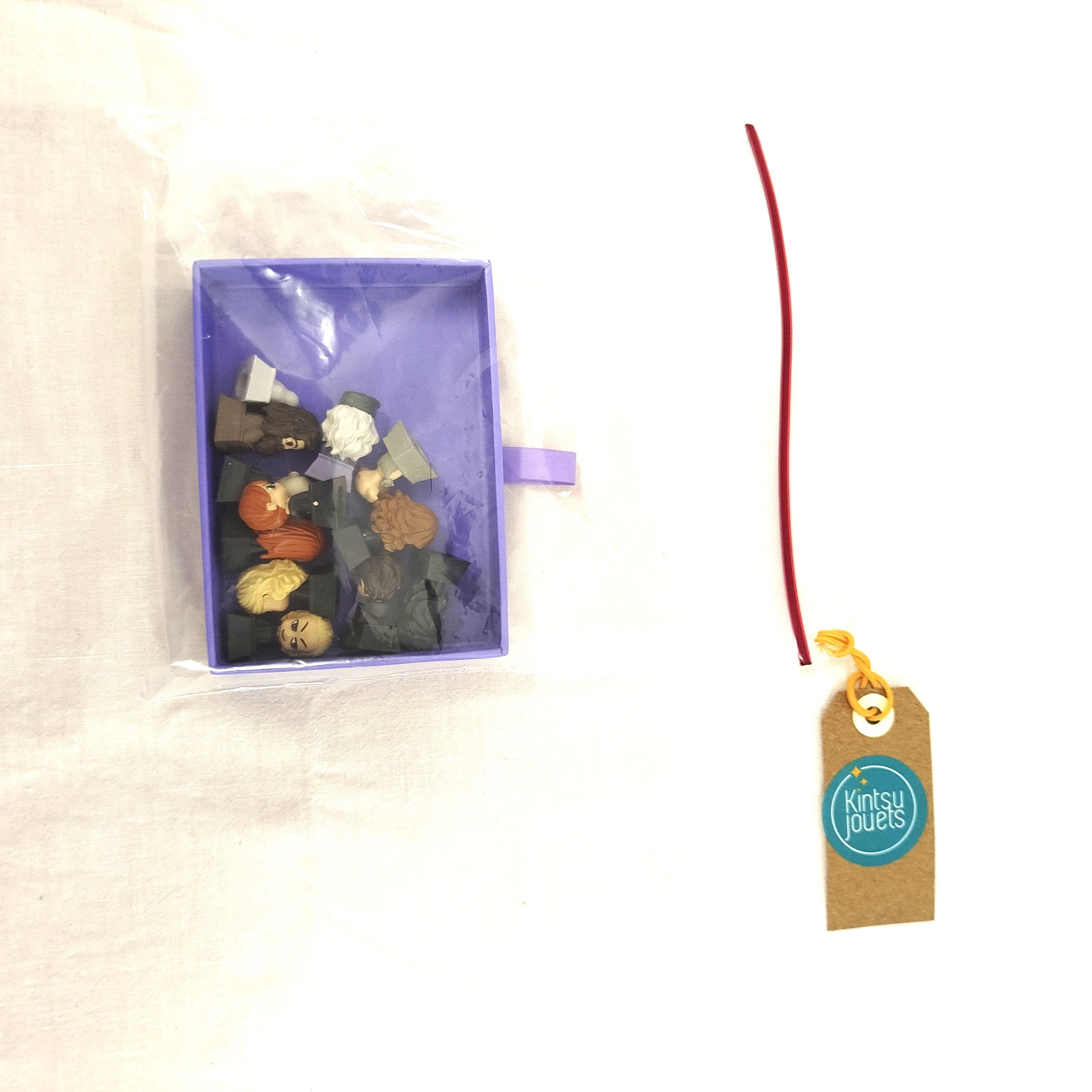 Voir photo 2 de Lot de 10 petites figurines "Harry Potter" - 2 cm Lot de 10 petites figurines "Harry Potter" - 2 cm Très bon état reconditionné photo 2