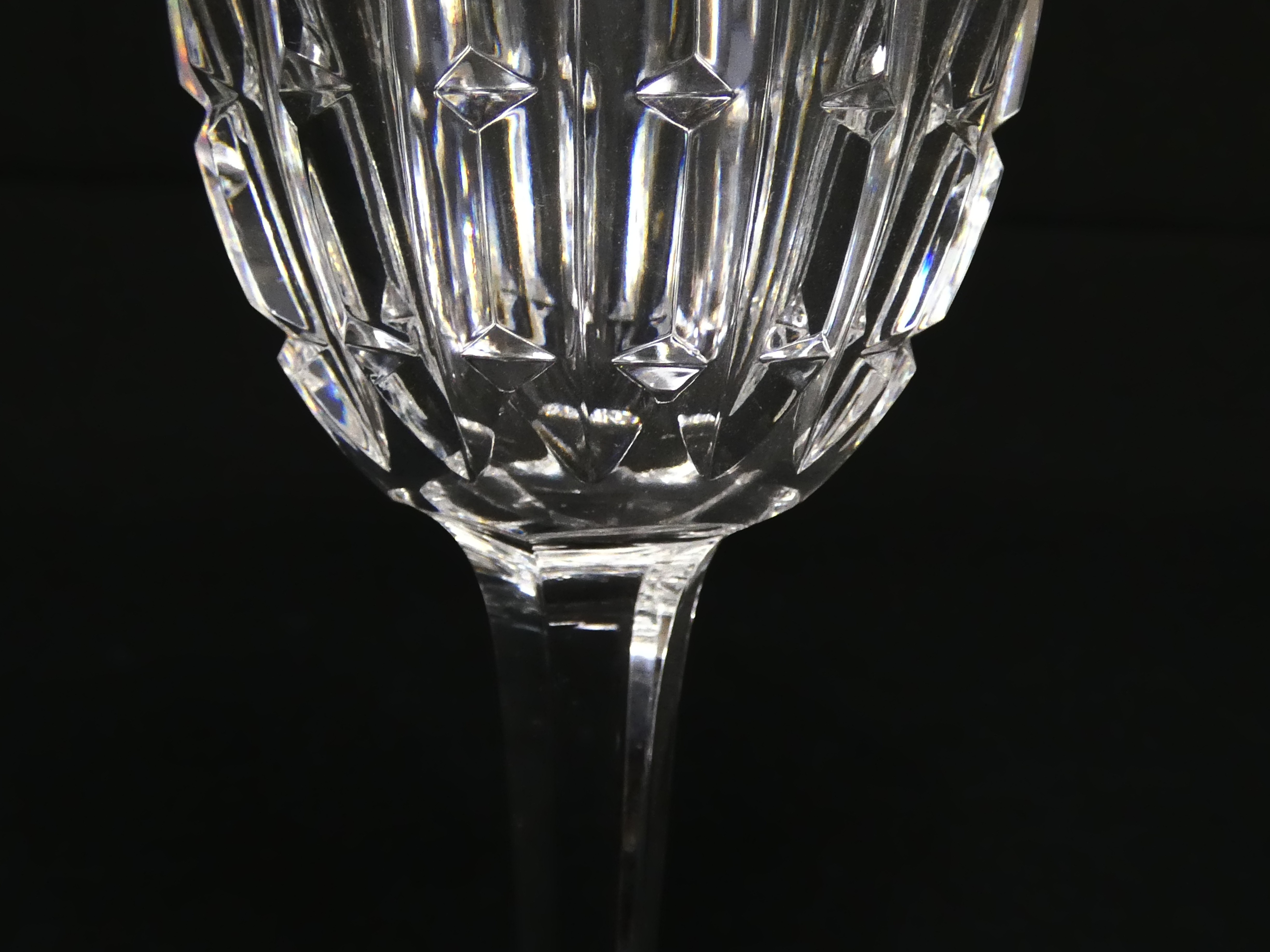 Voir photo 2 de Lot de 11 verres à eau en cristal de St Louis France Lot de 11 verres à eau en cristal de St Louis France Parfait état reconditionné photo 2