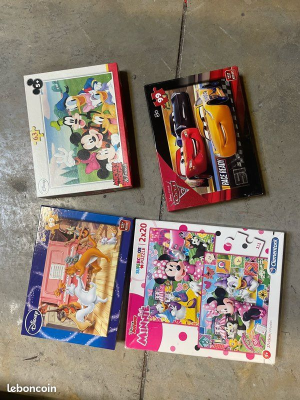 Voir photo 4 de Lot de 12 puzzles Disney variés Lot de 12 puzzles Disney variés Très bon état reconditionné photo 4