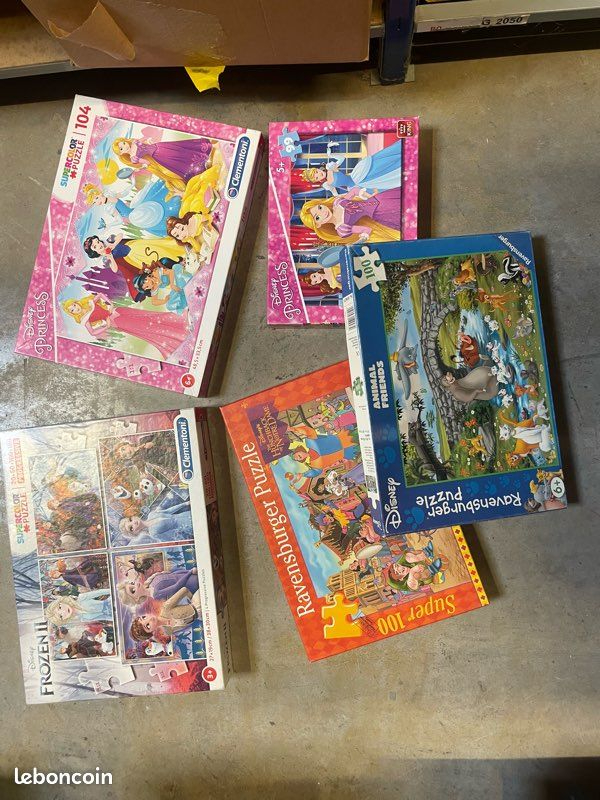 Voir photo 5 de Lot de 12 puzzles Disney variés Lot de 12 puzzles Disney variés Très bon état reconditionné photo 5