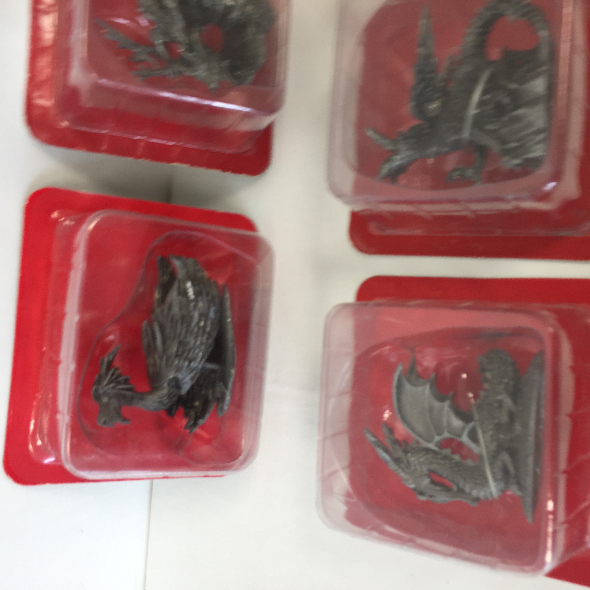 Voir photo 9 de Lot de 14 figurines de collection "Atlas dragons et créatures fantastiques neufs. Lot de 14 figurines de collection "Atlas dragons et créatures fantastiques neufs. Bon état reconditionné photo 9