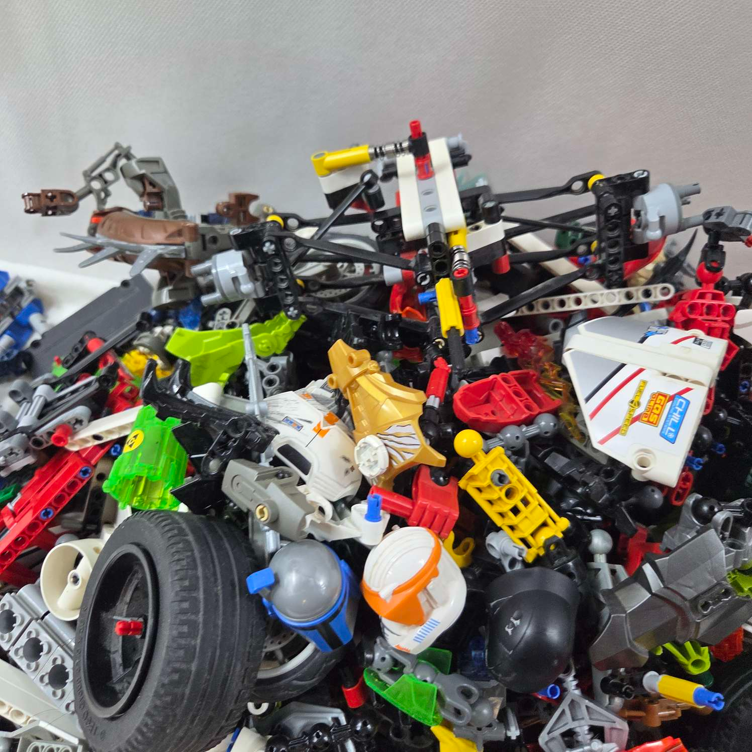 Voir photo 20 de Lot de 2.7 kg de lego bionicle et technique Lot de 2.7 kg de lego bionicle et technique Très bon état reconditionné photo 20