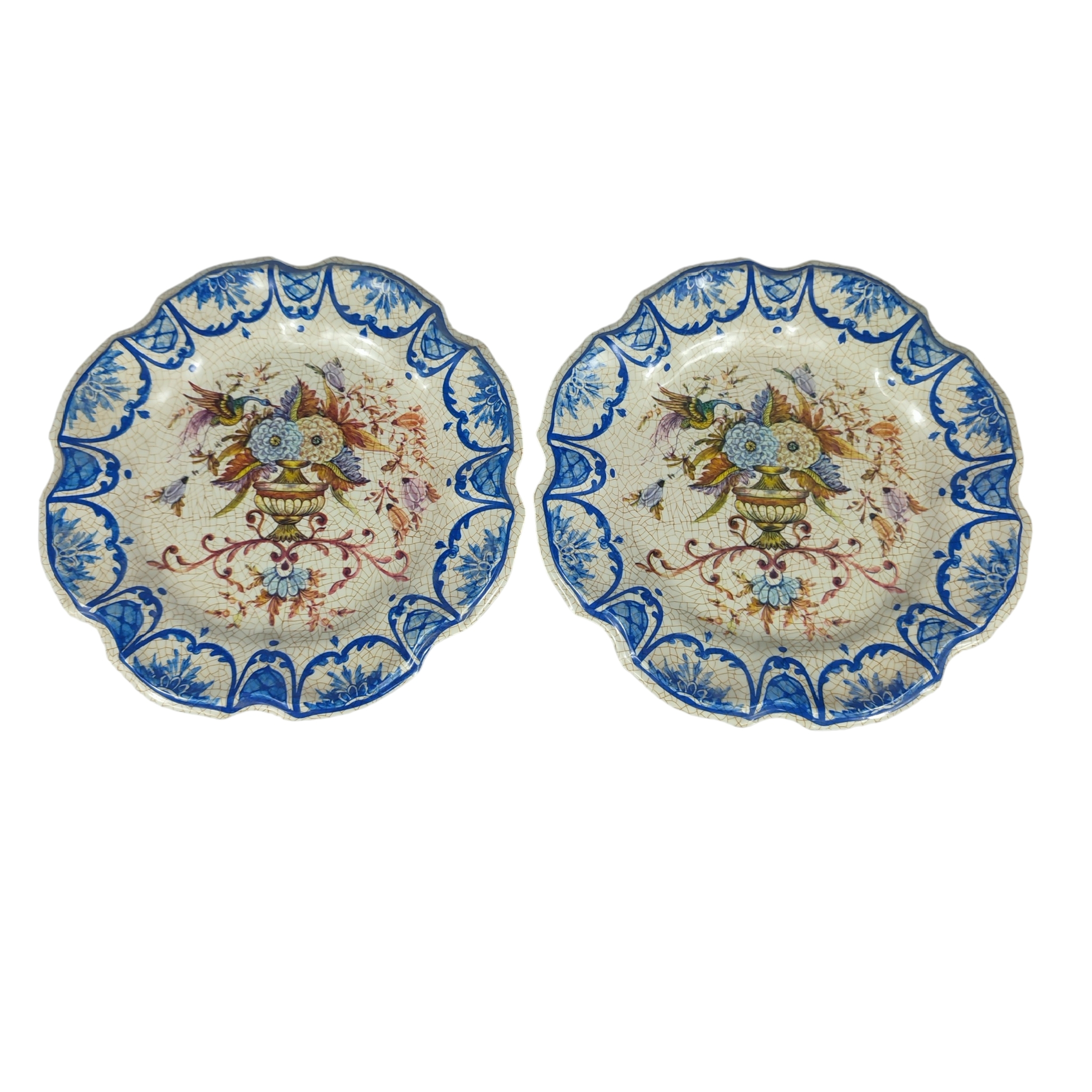 Acheter Lot de 2 assiettes décoratives italiennes - 10,00 € Lot de 2 assiettes décoratives italiennes reconditionné disponible sur Label Emmaüs
