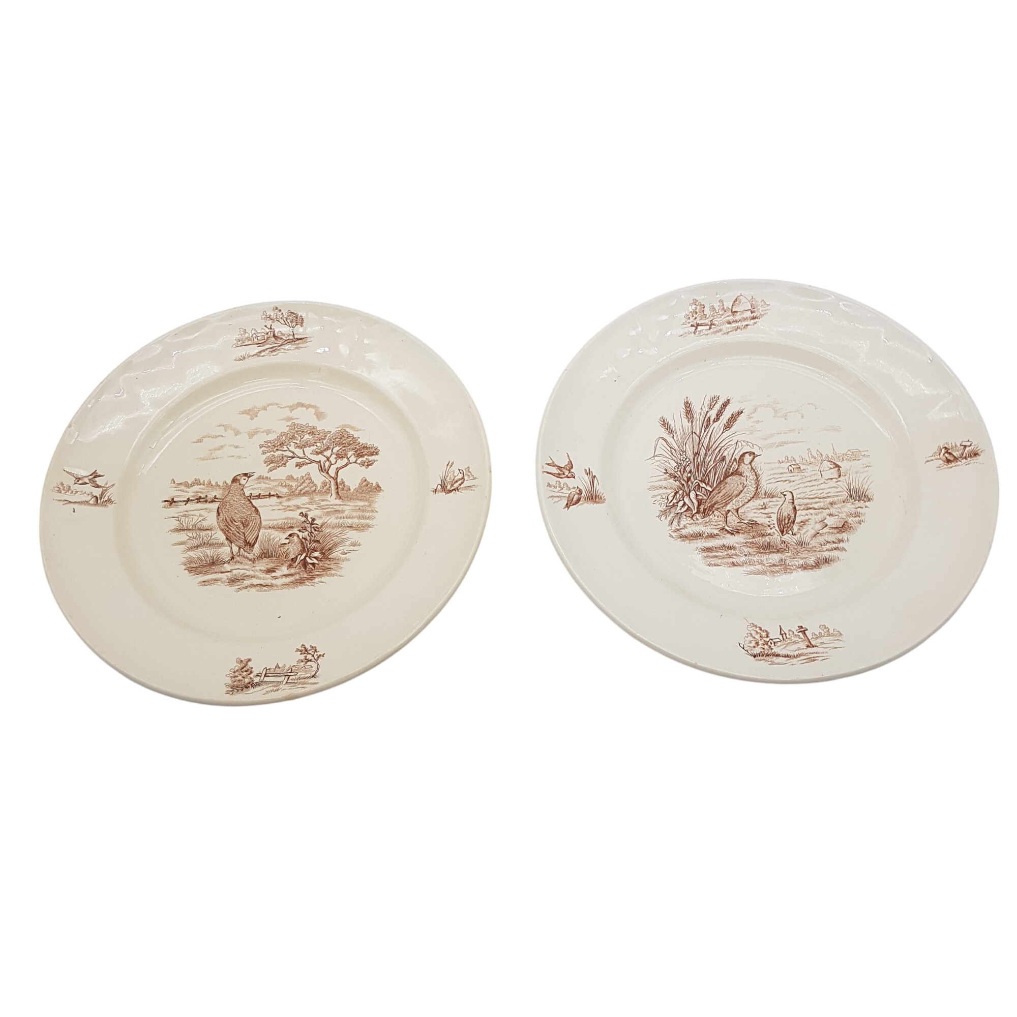 Acheter Lot de 2 assiettes Longchamp modèle bourgogne - Terre de Fer- Bon état - 10,00 € Lot de 2 assiettes Longchamp modèle bourgogne - Terre de Fer- Bon état reconditionné disponible sur Label Emmaüs