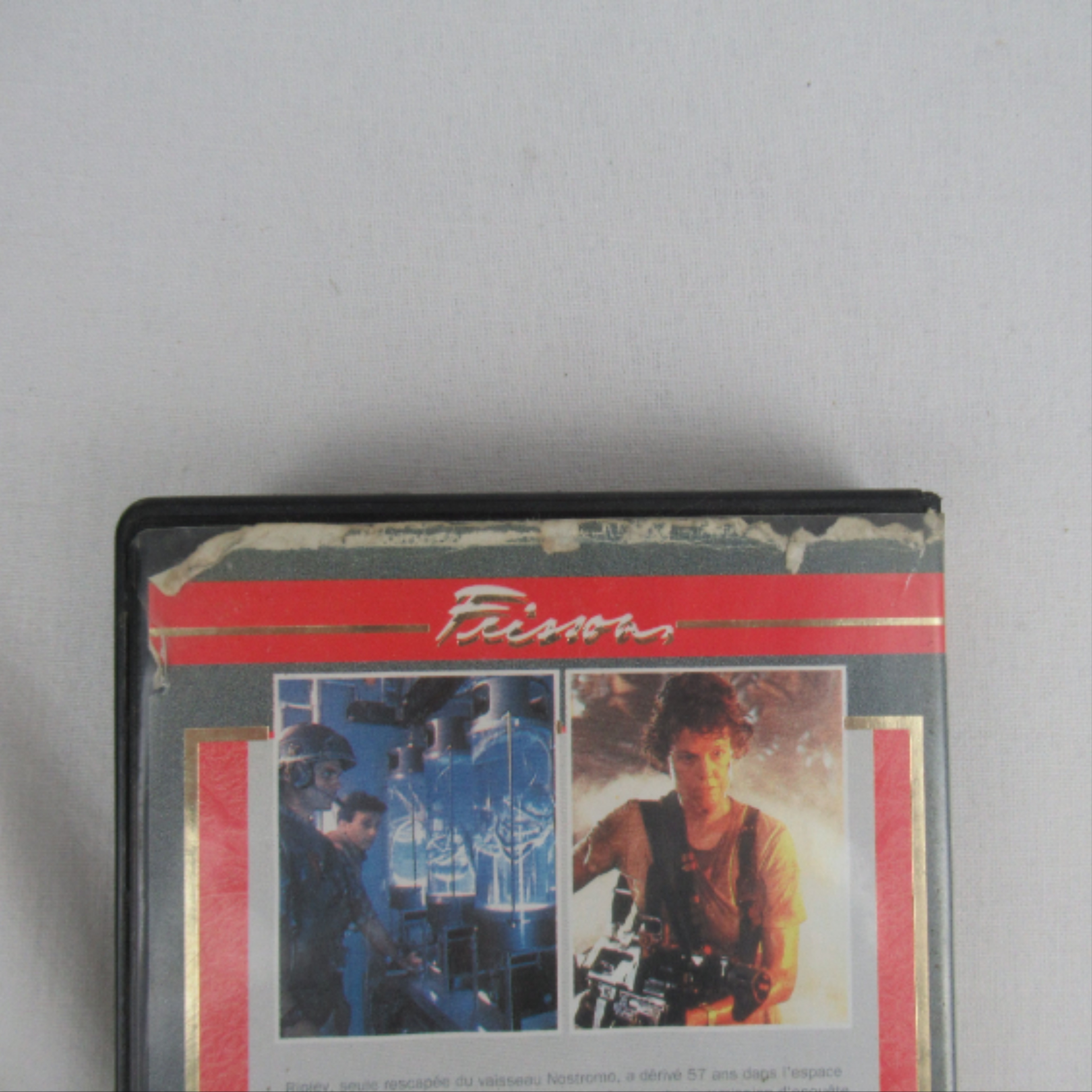 Voir photo 4 de Lot de 2 cassettes Alien et Alien le retour Lot de 2 cassettes Alien et Alien le retour Bon état reconditionné photo 4