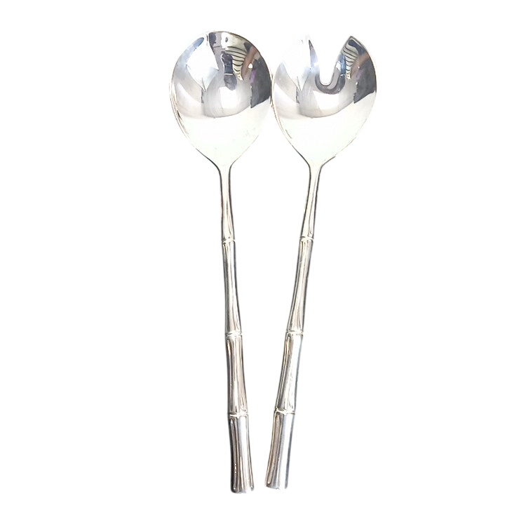 Lot de 2 couverts à salade - 10,00 € Lot de 2 couverts à salade reconditionné disponible sur Label Emmaüs